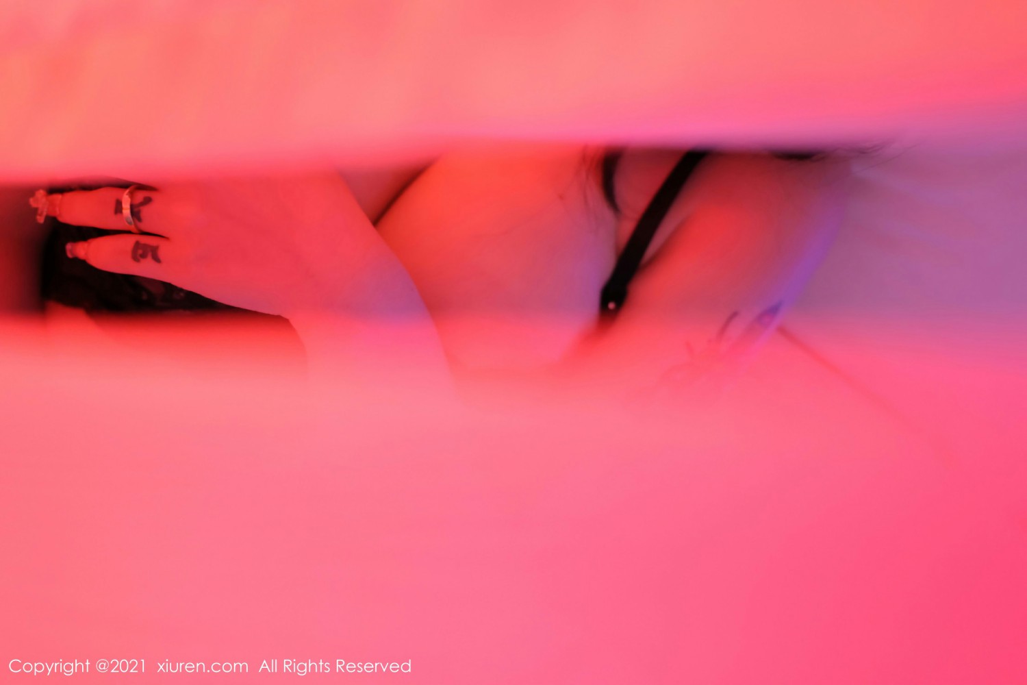 [XiuRen秀人网]No3681美七Mia-[秀人套图]