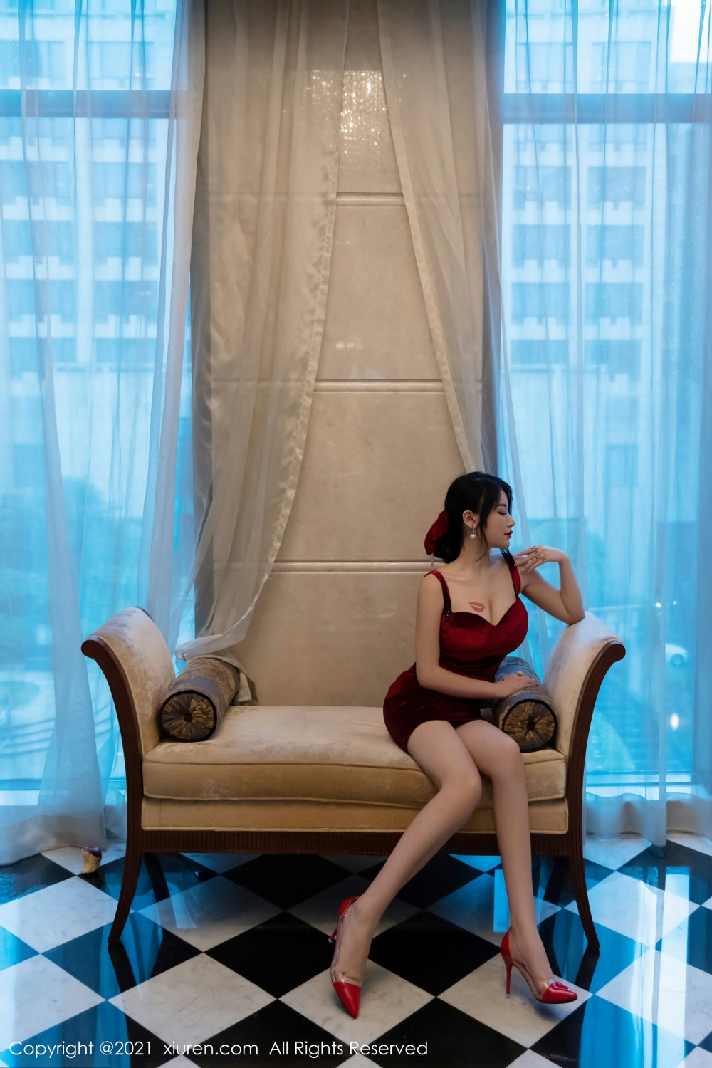 [XiuRen秀人网]No3681美七Mia-[秀人套图]