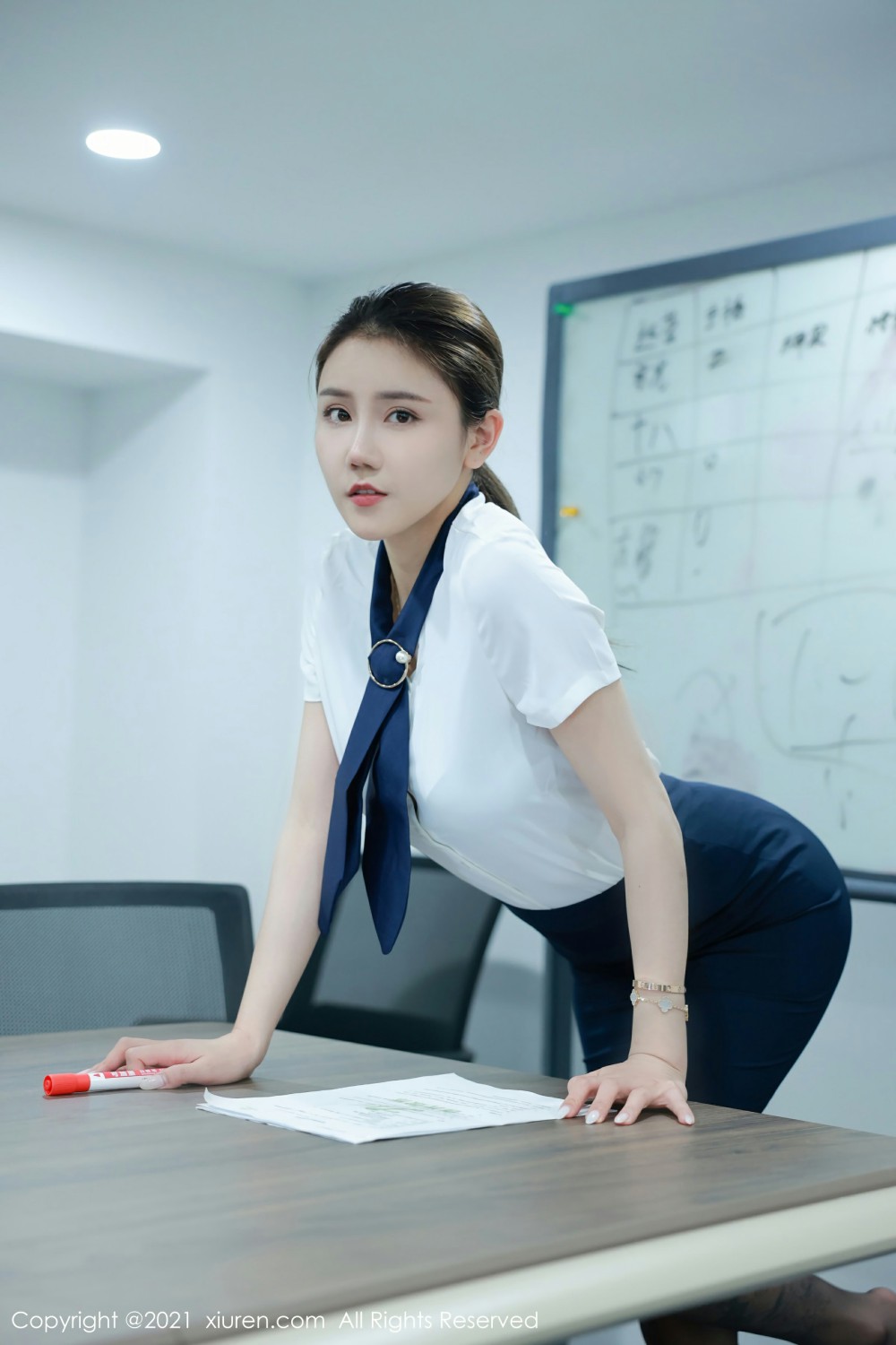 [XiuRen秀人网]No3682夏西CiCi-[秀人套图]