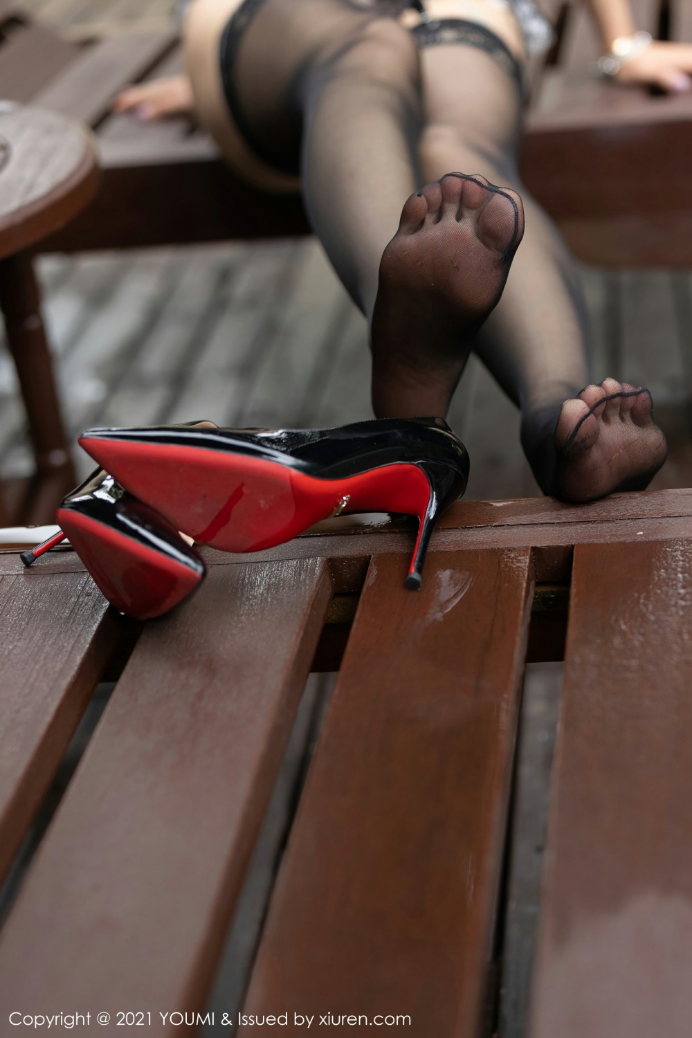 [YOUMI尤蜜荟]VOL671果儿Victoria-[秀人套图]