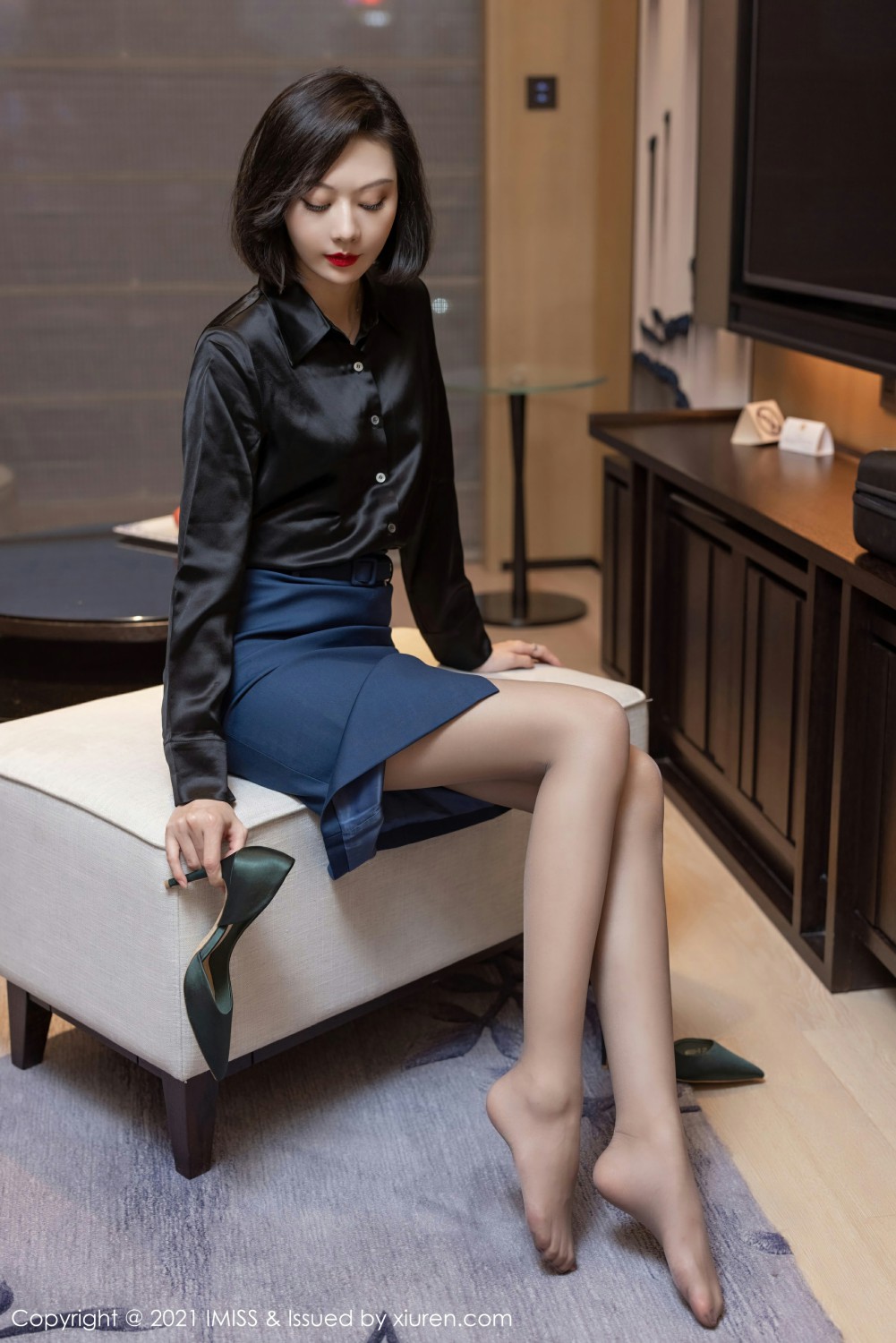 [IMISS爱蜜社]20210720VOL615艺轩-[秀人套图]