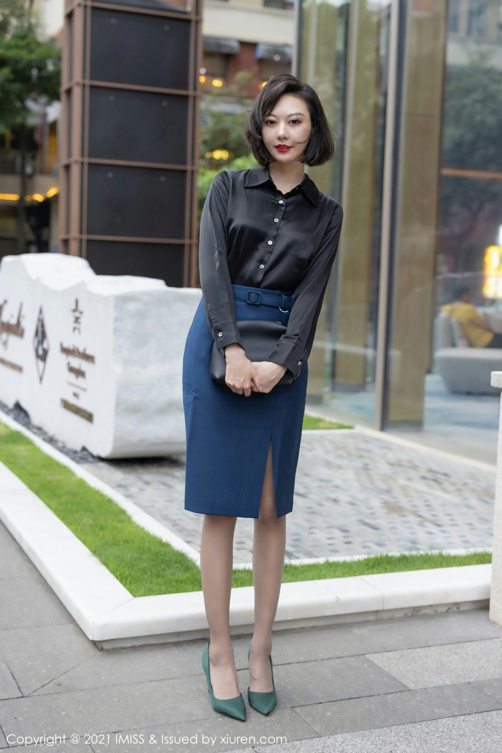 [IMISS爱蜜社]20210720VOL615艺轩-[秀人套图]