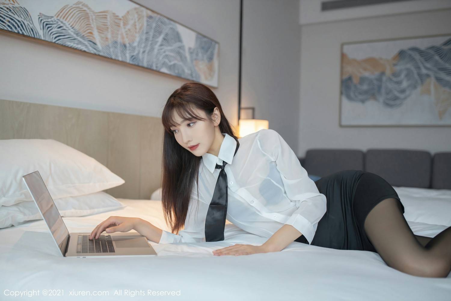 [XiuRen秀人网]No3705陆萱萱-[秀人套图]