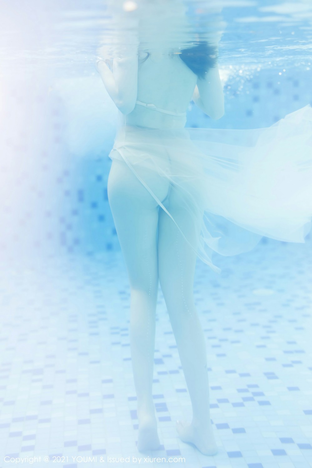 [YOUMI尤蜜荟]VOL672王雨纯-[秀人套图]