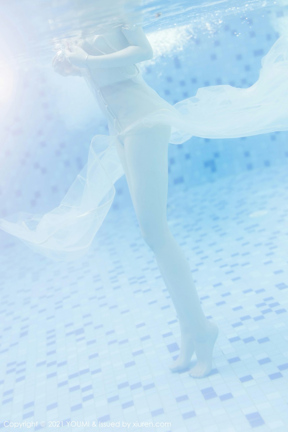 [YOUMI尤蜜荟]VOL672王雨纯-[秀人套图]