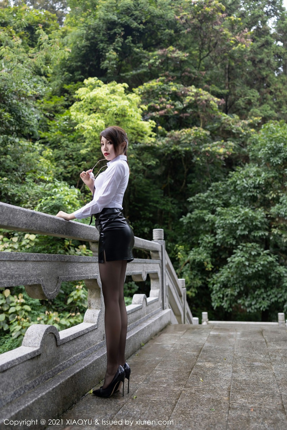 [XIAOYU语画界]VOL576芝芝Booty-[秀人套图]