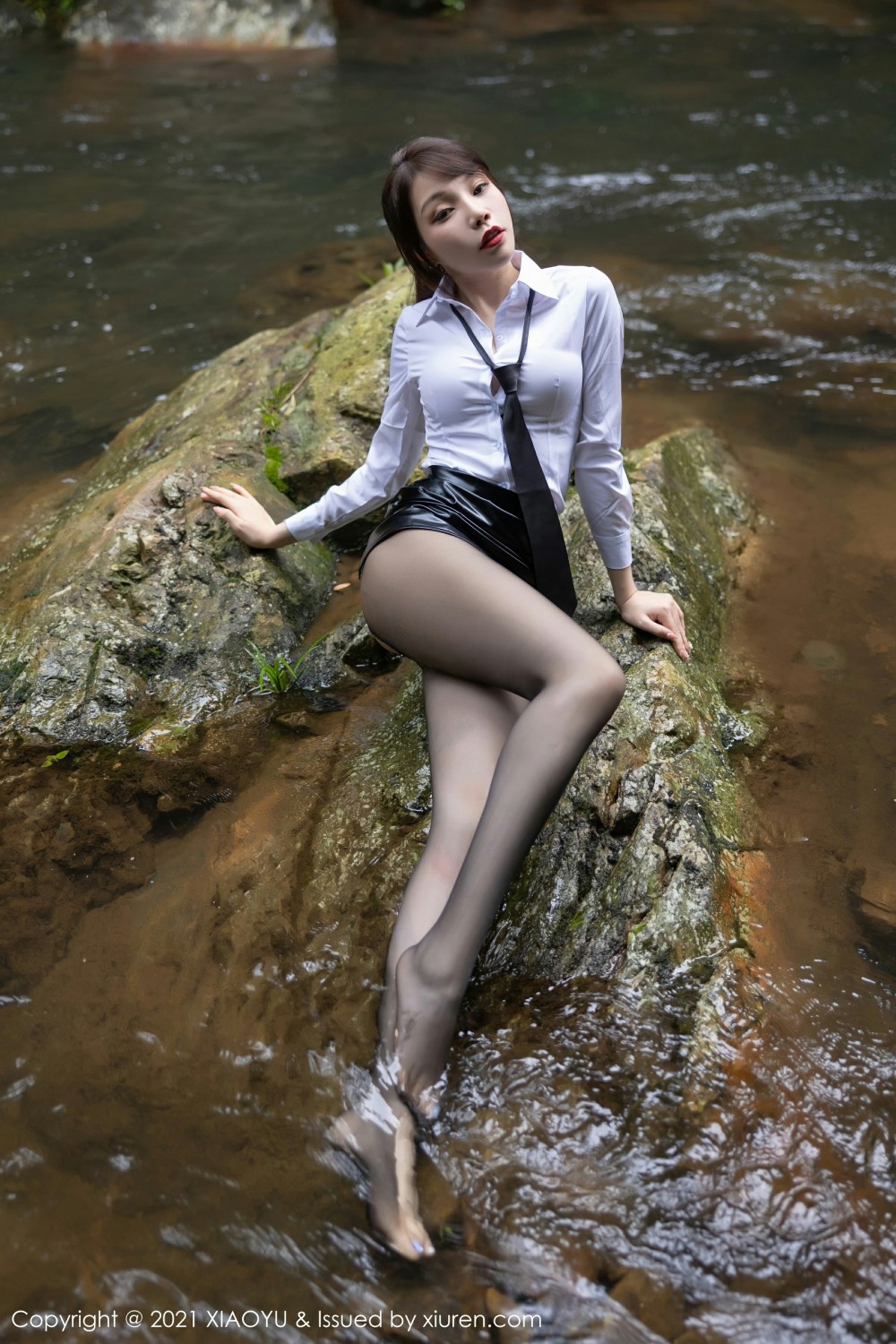 [XIAOYU语画界]VOL576芝芝Booty-[秀人套图]