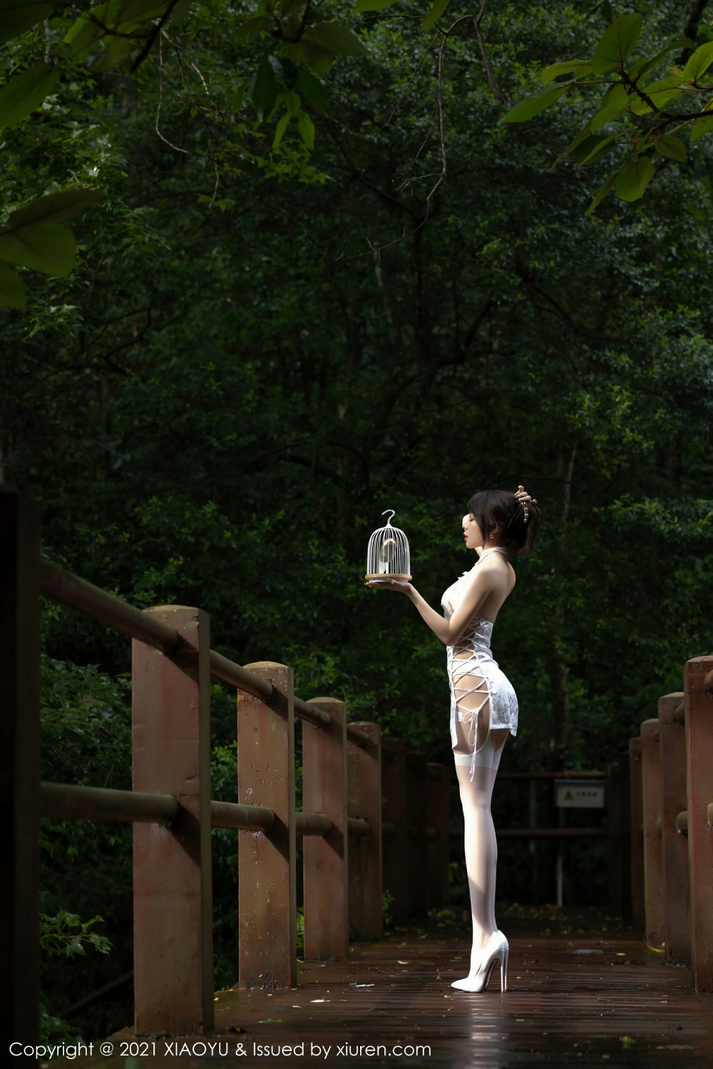 [XIAOYU语画界]VOL588芝芝Booty-[秀人套图]