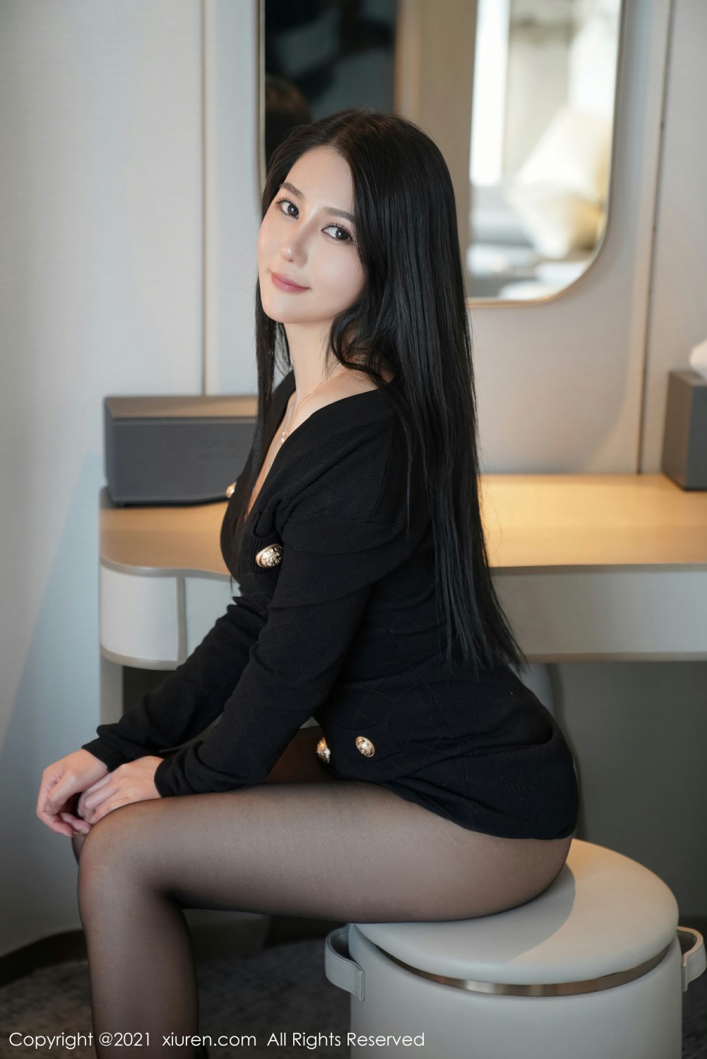 [XiuRen秀人网]No3769fairy如歌-[秀人套图]