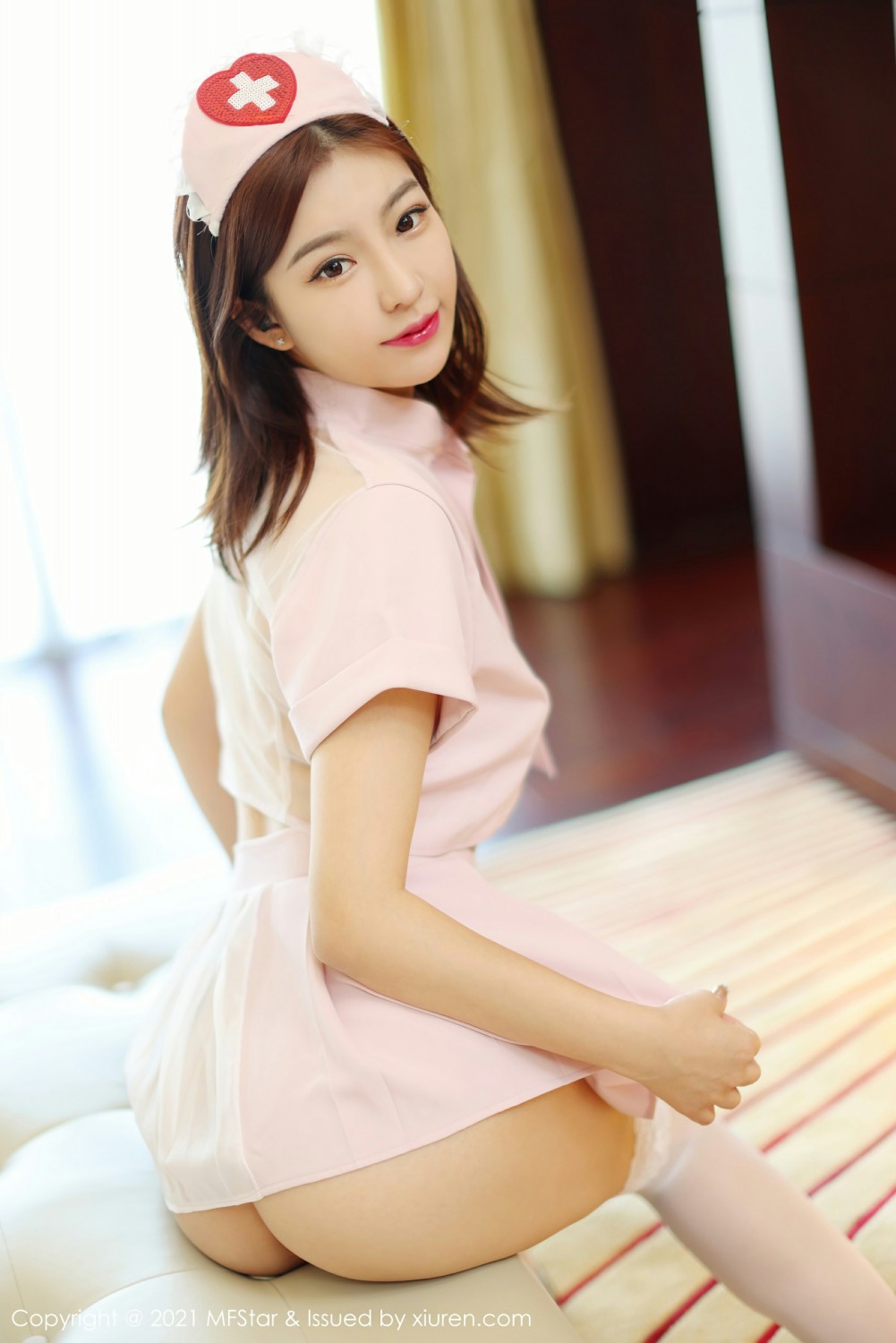 [MFStar模范学院]VOL524人间荒糖-[秀人套图]