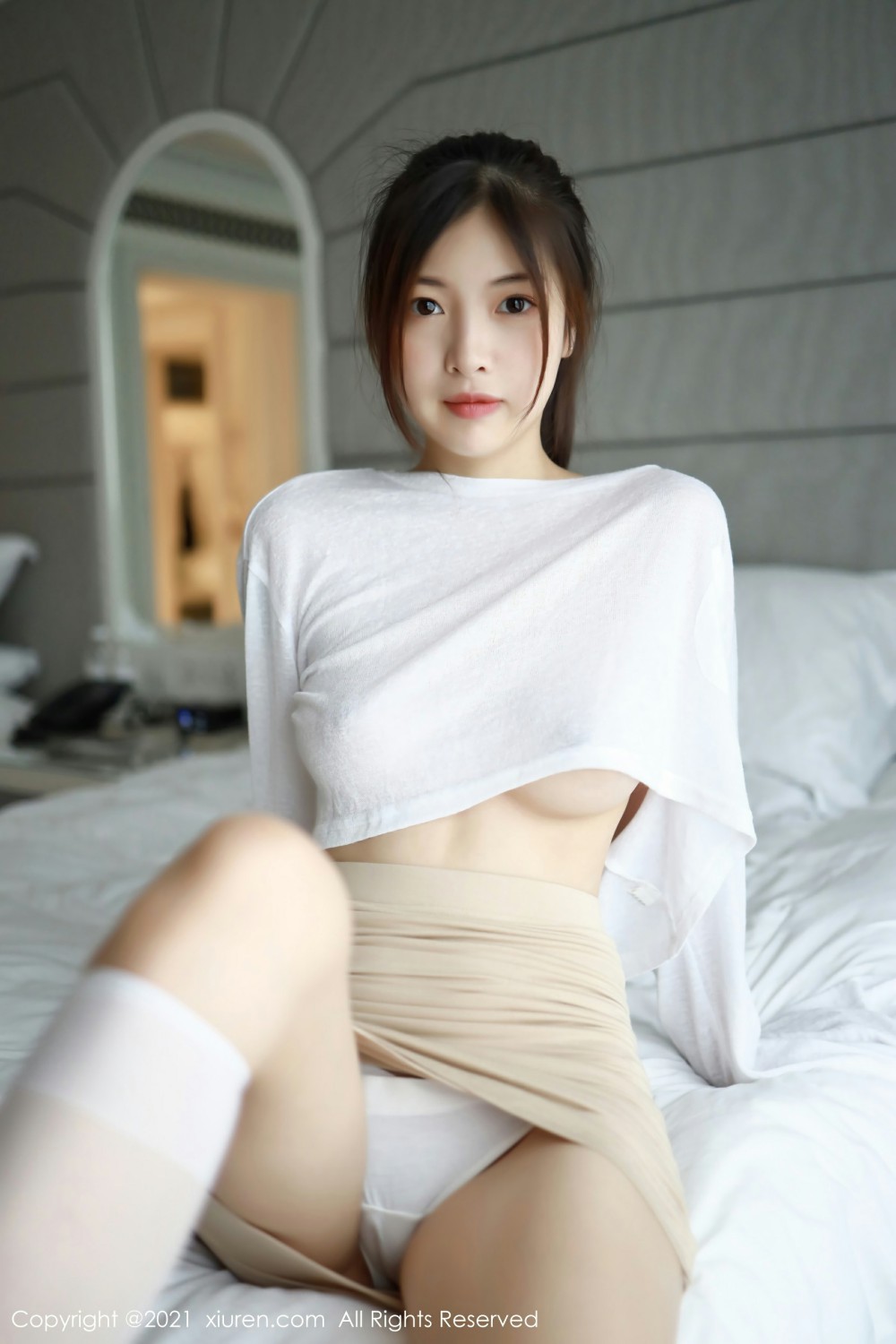 [XiuRen秀人网]No3792明日花桃桃-[秀人套图]