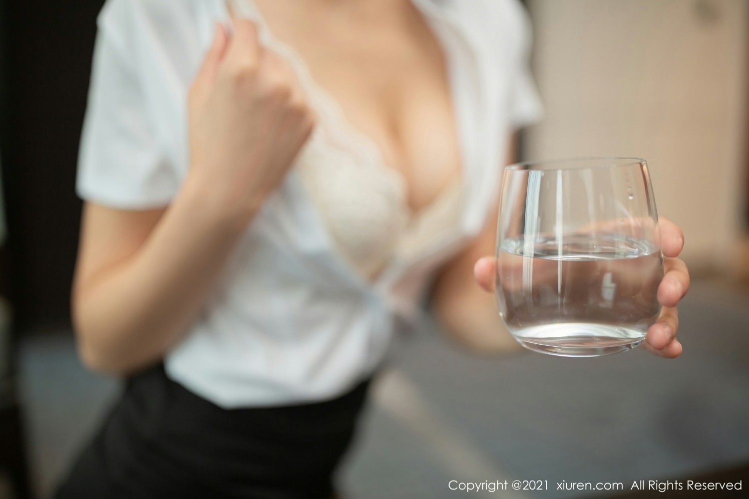 [XiuRen秀人网]No3795陆萱萱-[秀人套图]