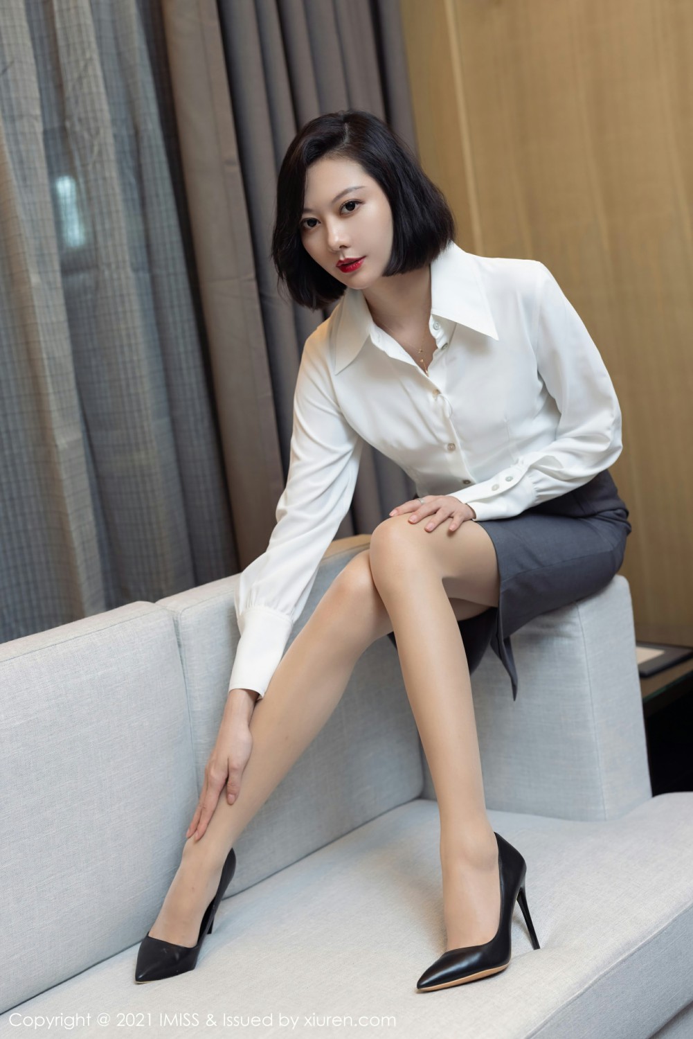 [IMISS爱蜜社]VOL623艺轩-[秀人套图]