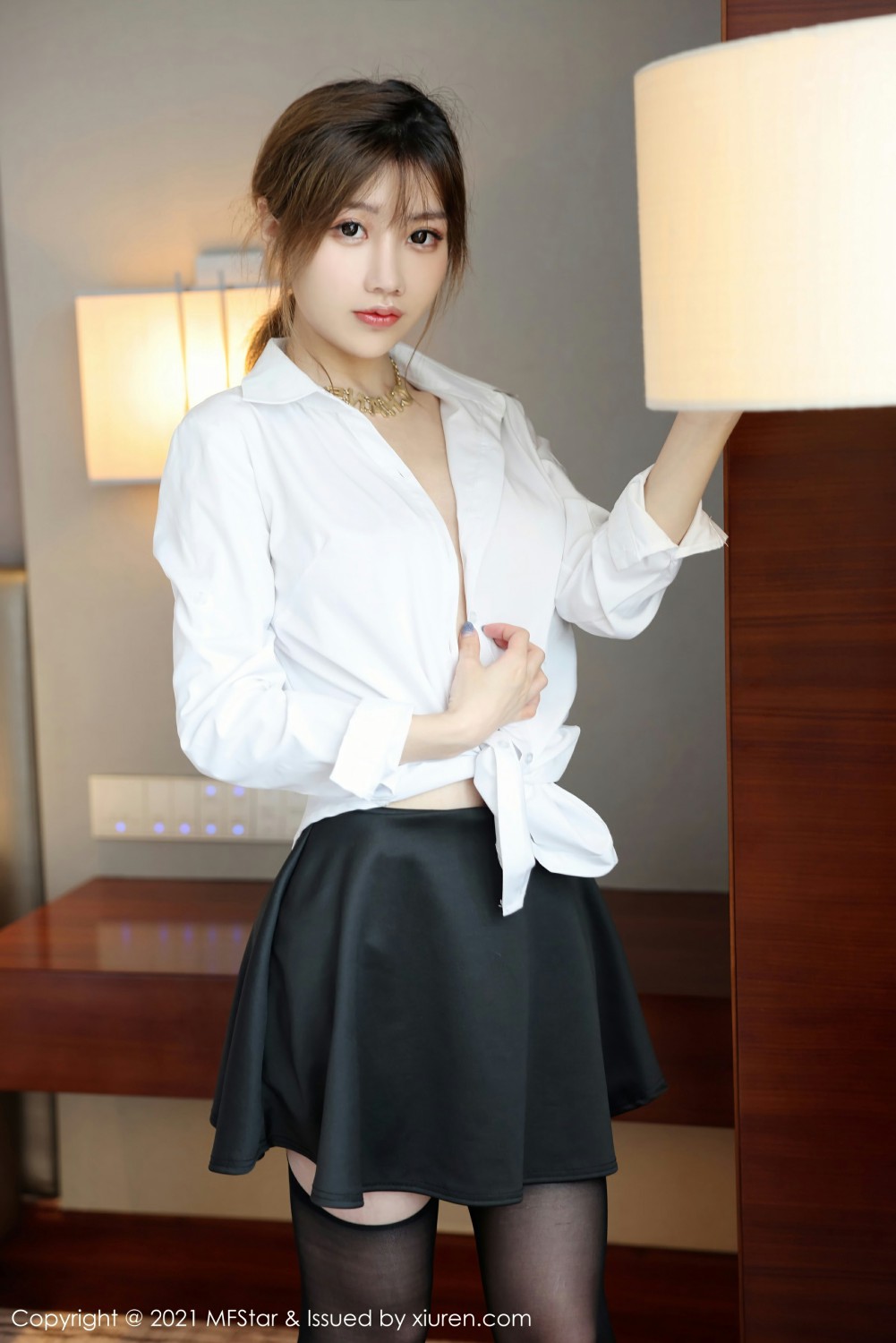 [MFStar模范学院]VOL525李颖煊baby-[秀人套图]