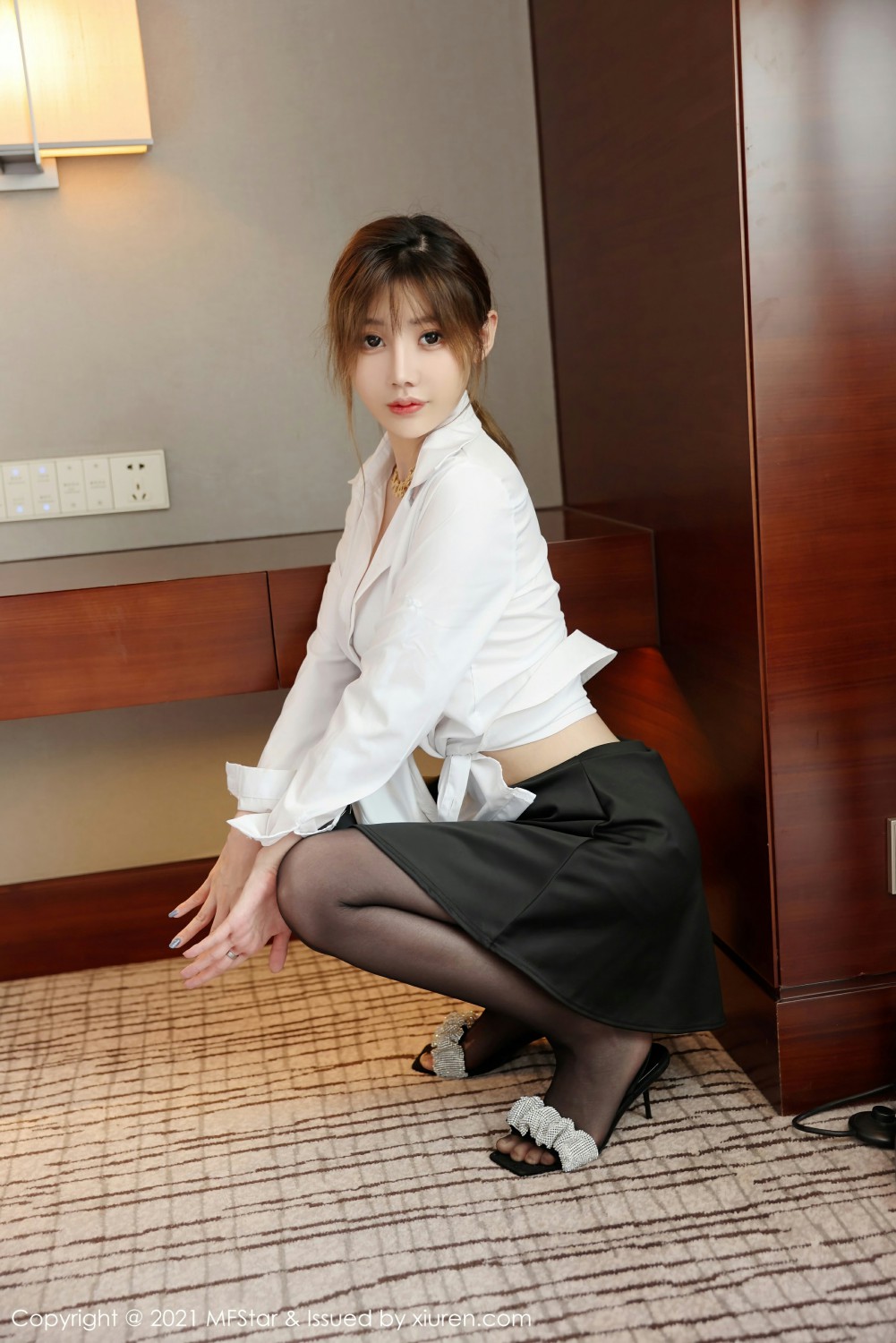 [MFStar模范学院]VOL525李颖煊baby-[秀人套图]