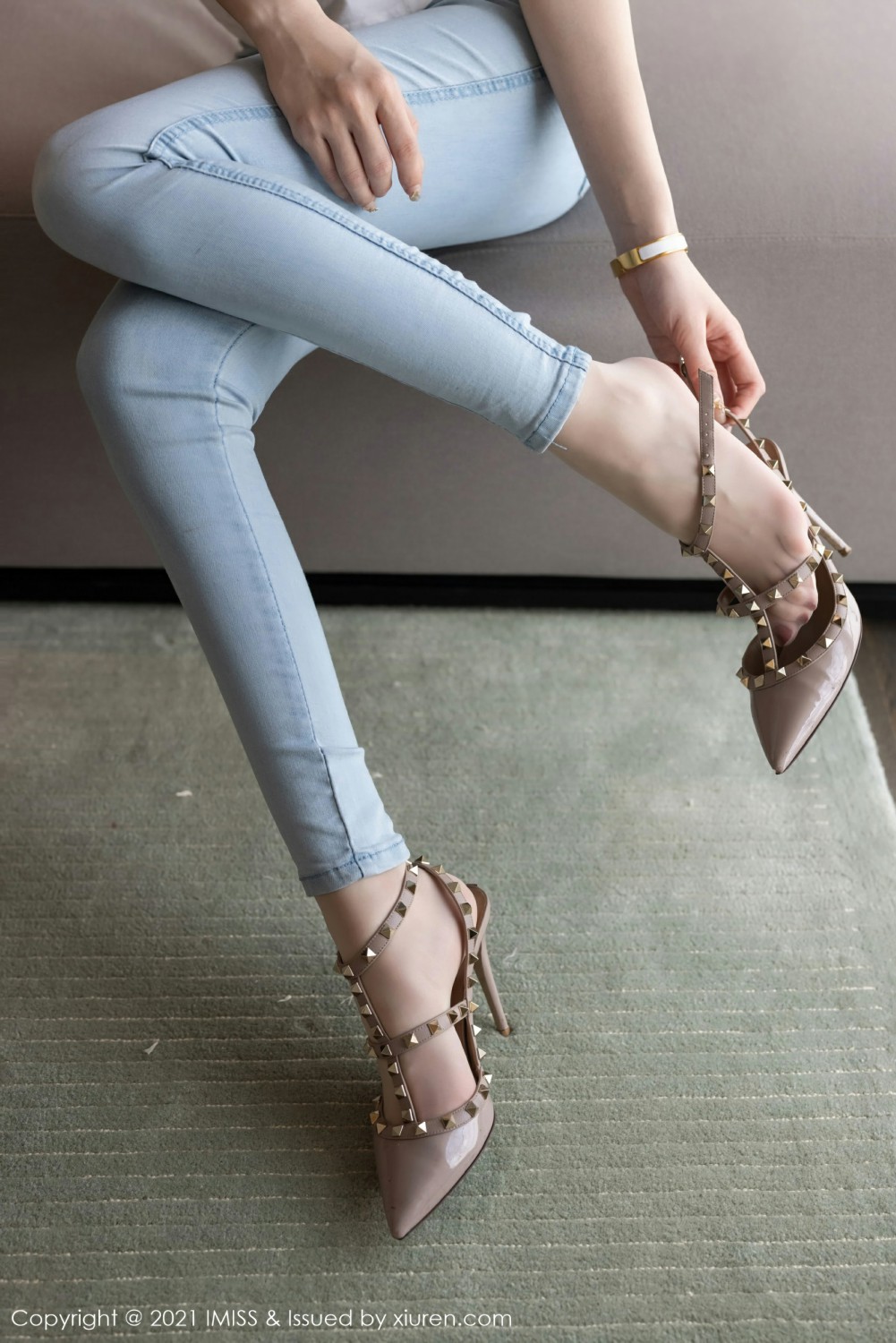 [IMISS爱蜜社]VOL624逗逗doudou-[秀人套图]