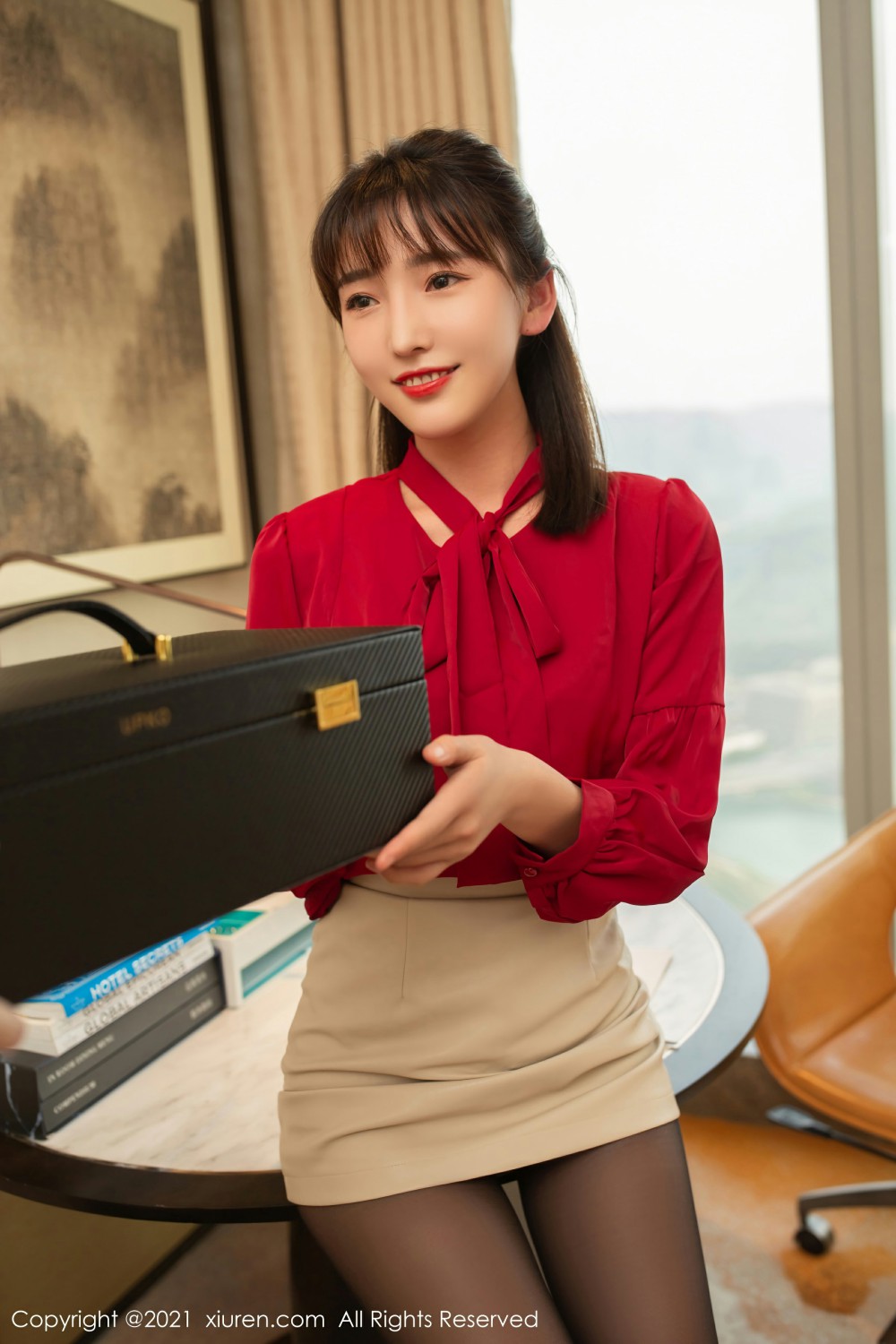 [XiuRen秀人网]No3819陆萱萱-[秀人套图]