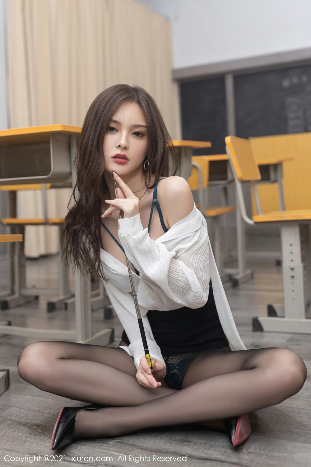 [XiuRen秀人网]No3852王心怡-[秀人套图]