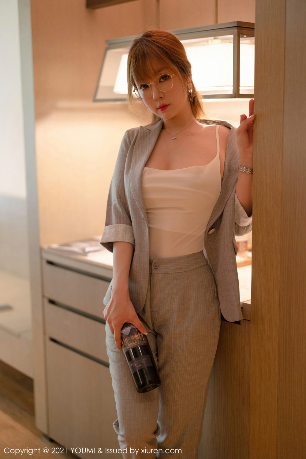 [YOUMI尤蜜荟]VOL687王雨纯-[秀人套图]