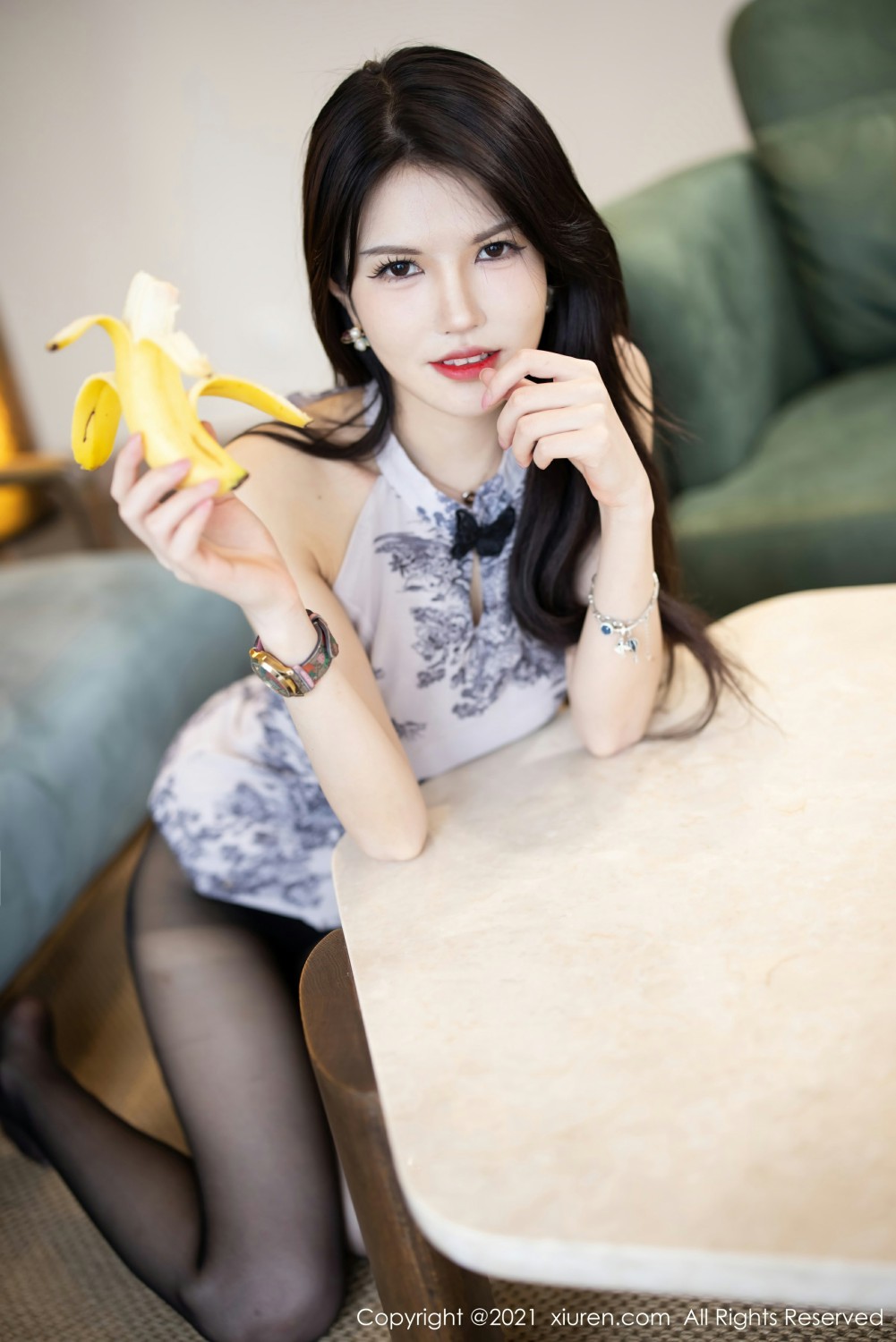 [XiuRen秀人网]No3887媛媛酱belle-[秀人套图]