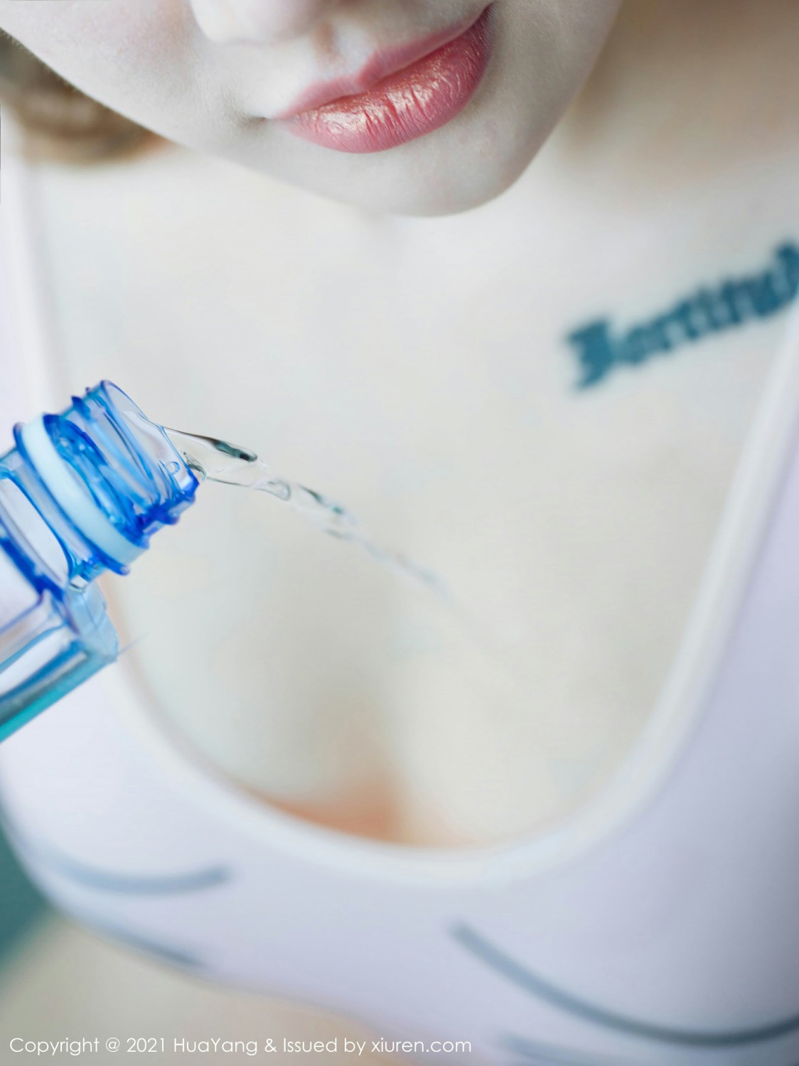 [HuaYang花漾写真]VOL449小海臀Rena-[秀人套图]