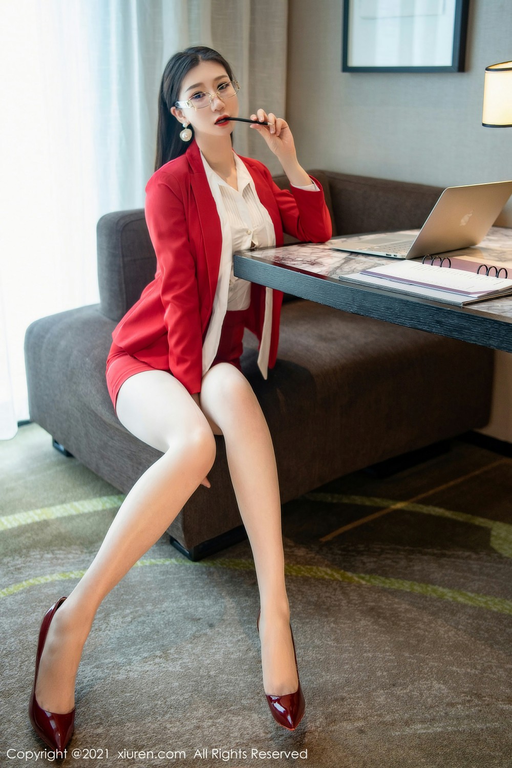 [XiuRen秀人网]No3954顾乔楠Cora-[秀人套图]