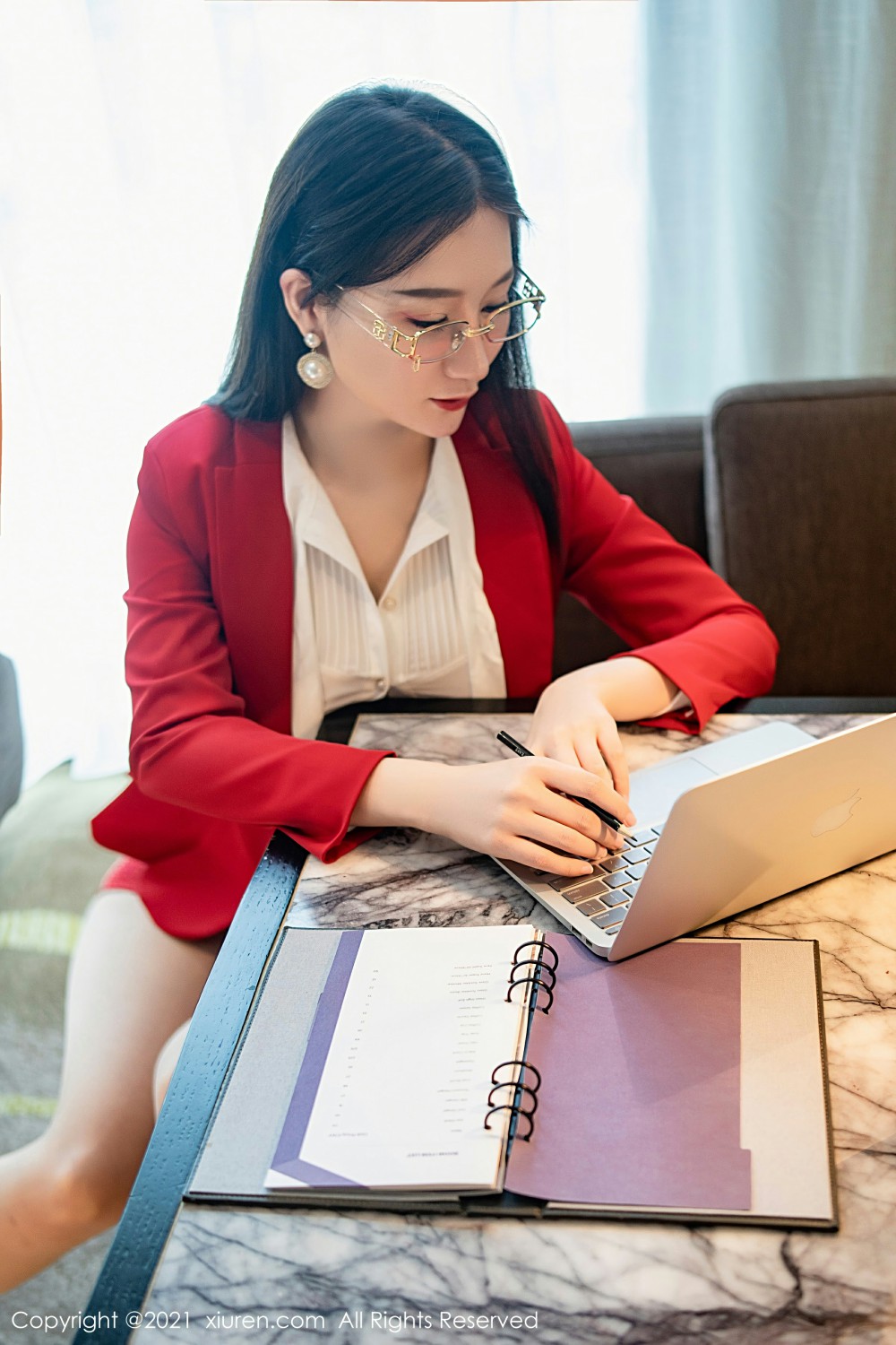 [XiuRen秀人网]No3954顾乔楠Cora-[秀人套图]