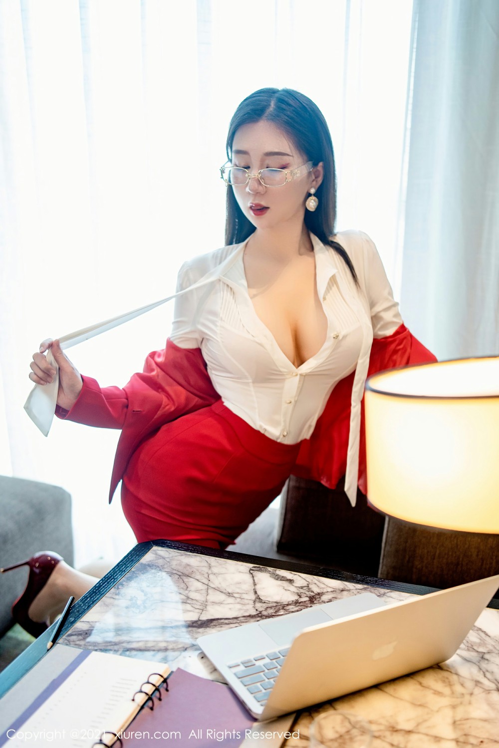 [XiuRen秀人网]No3954顾乔楠Cora-[秀人套图]