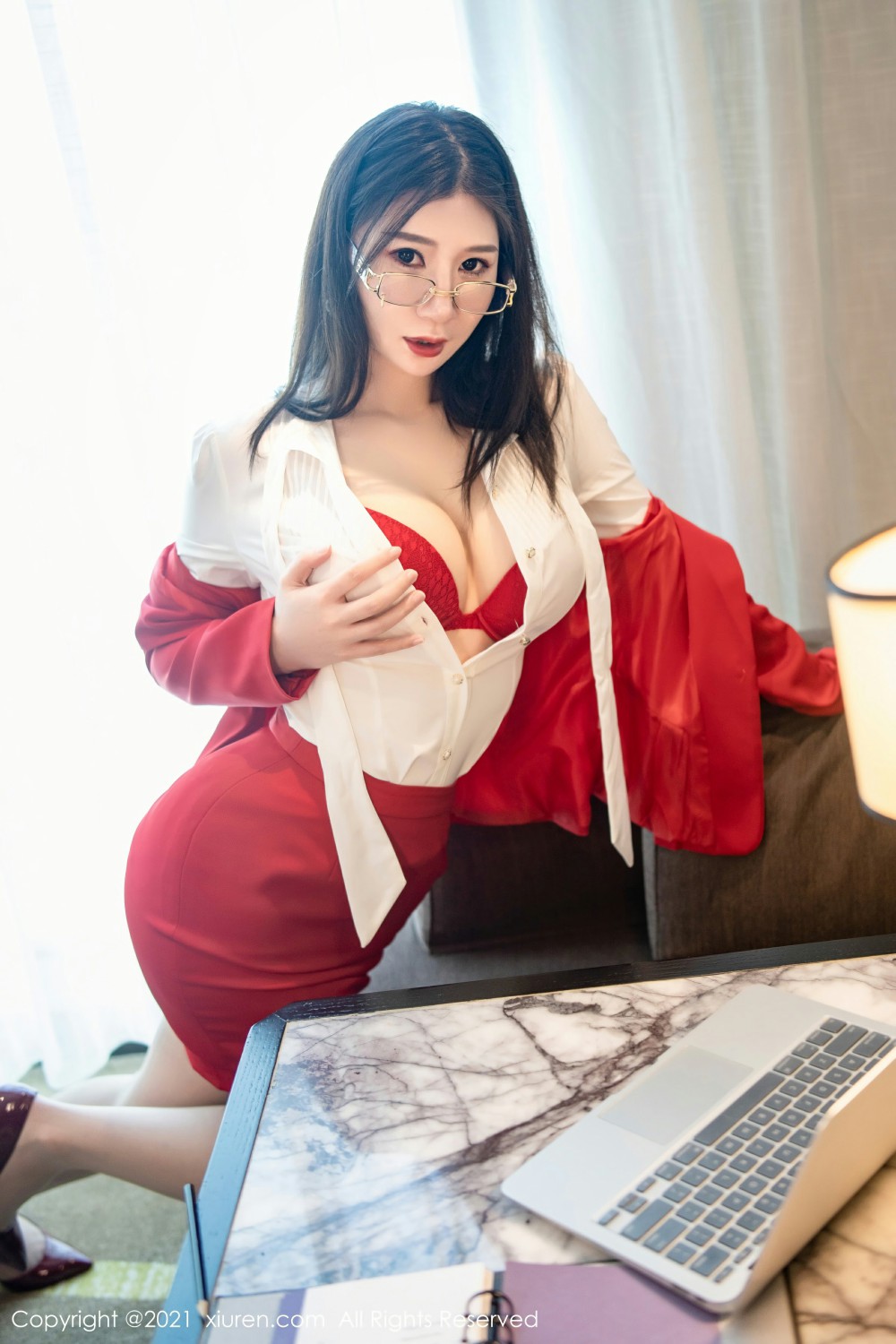 [XiuRen秀人网]No3954顾乔楠Cora-[秀人套图]