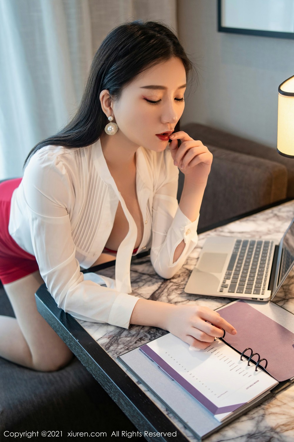 [XiuRen秀人网]No3954顾乔楠Cora-[秀人套图]