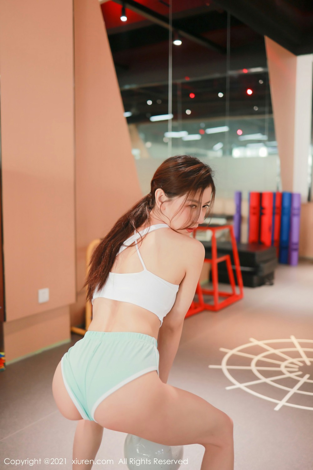 [XiuRen秀人网]No3970尹甜甜-[秀人套图]