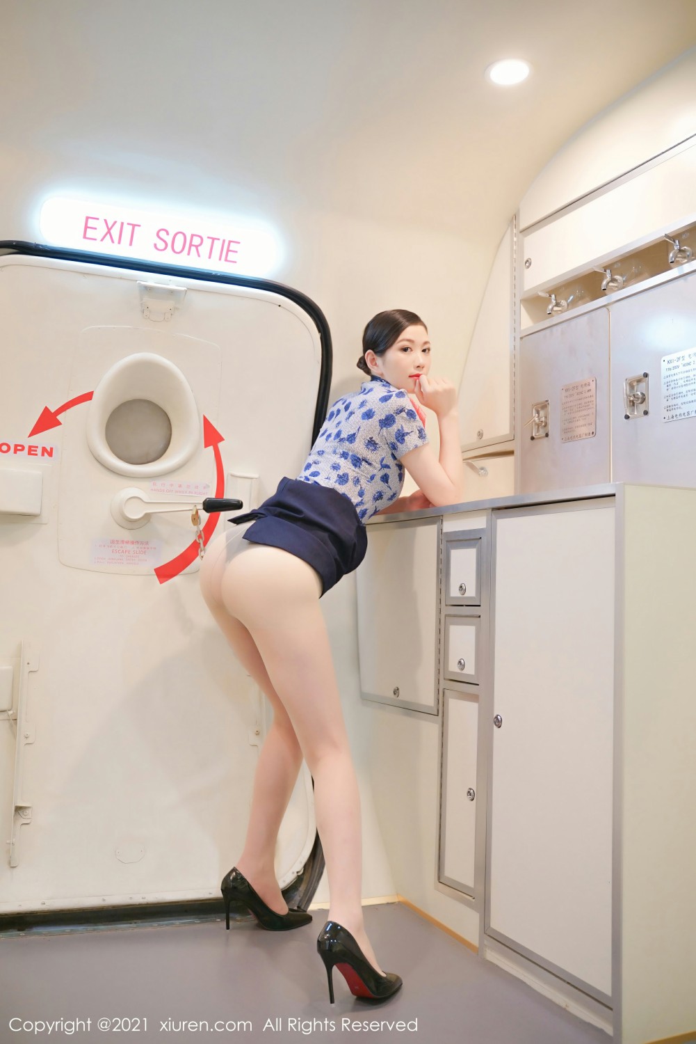 [XiuRen秀人网]No3947李雅柔182CM-[秀人套图]