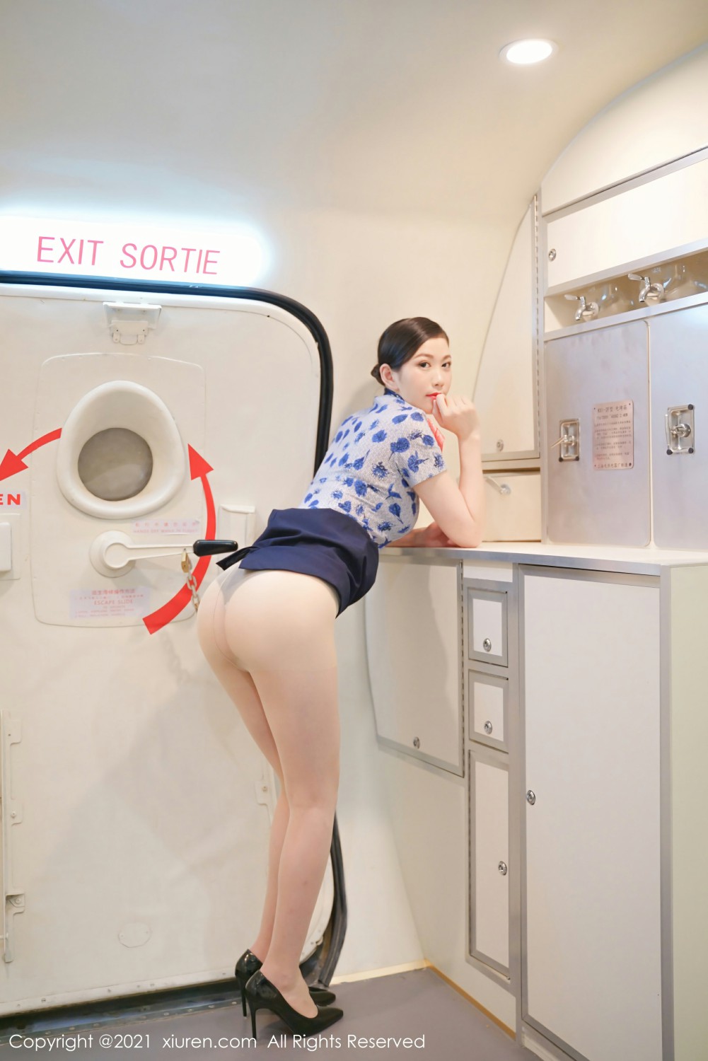 [XiuRen秀人网]No3947李雅柔182CM-[秀人套图]