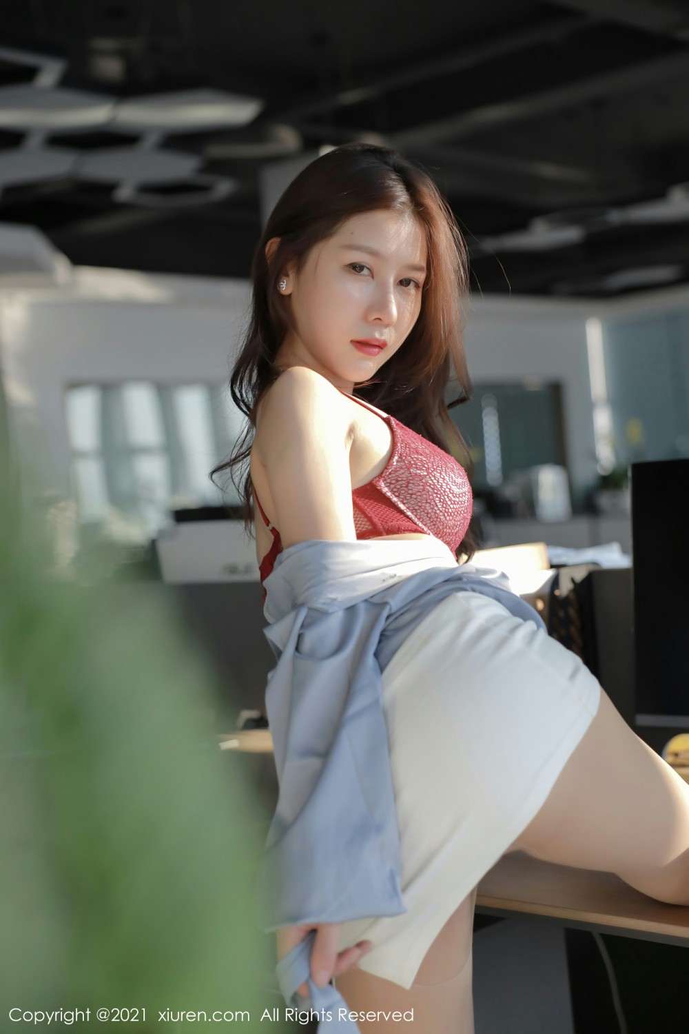 [XiuRen秀人网]No3994尹甜甜-[秀人套图]