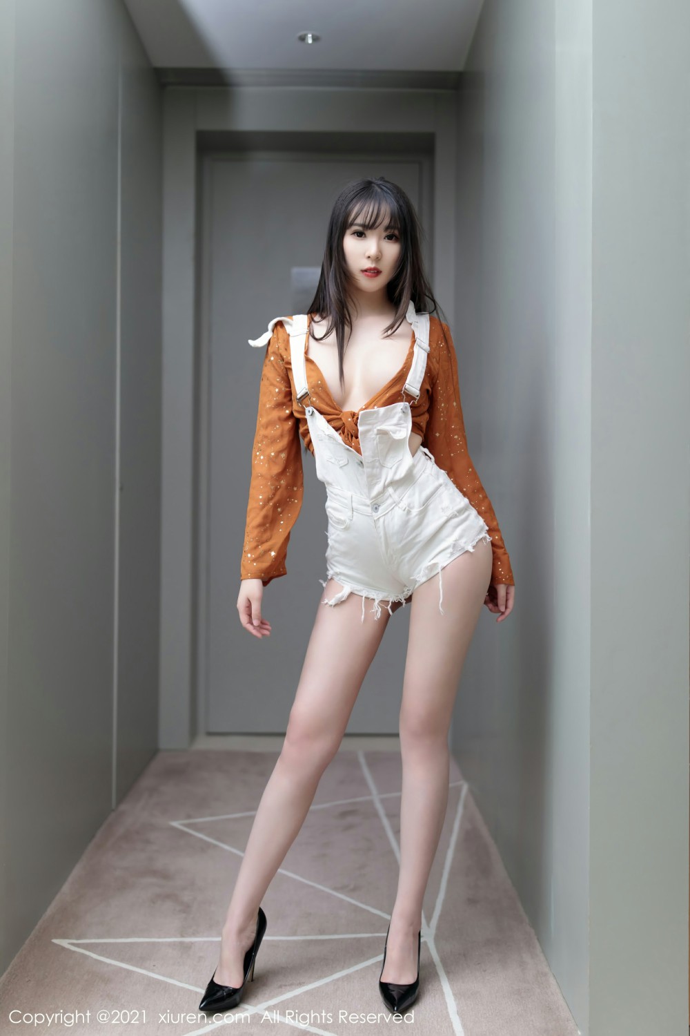 [XiuRen秀人网]No4015小波多-[秀人套图]