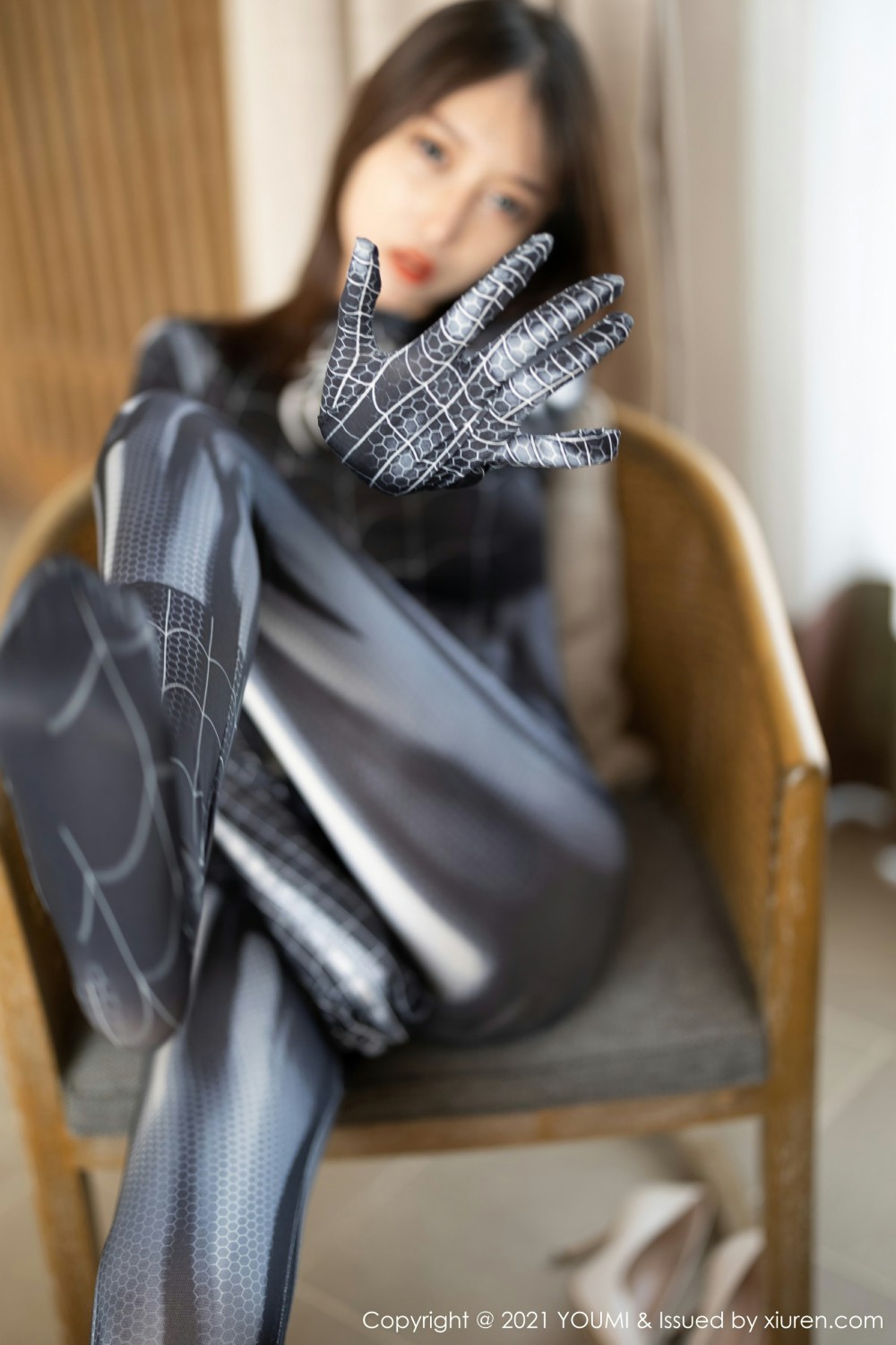 [YOUMI尤蜜荟]VOL702玥儿玥er-[秀人套图]