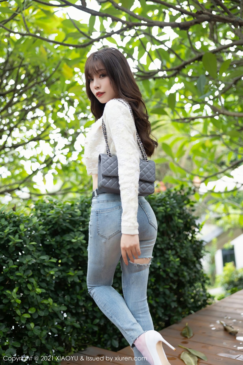 [XIAOYU语画界]VOL627芝芝Booty-[秀人套图]