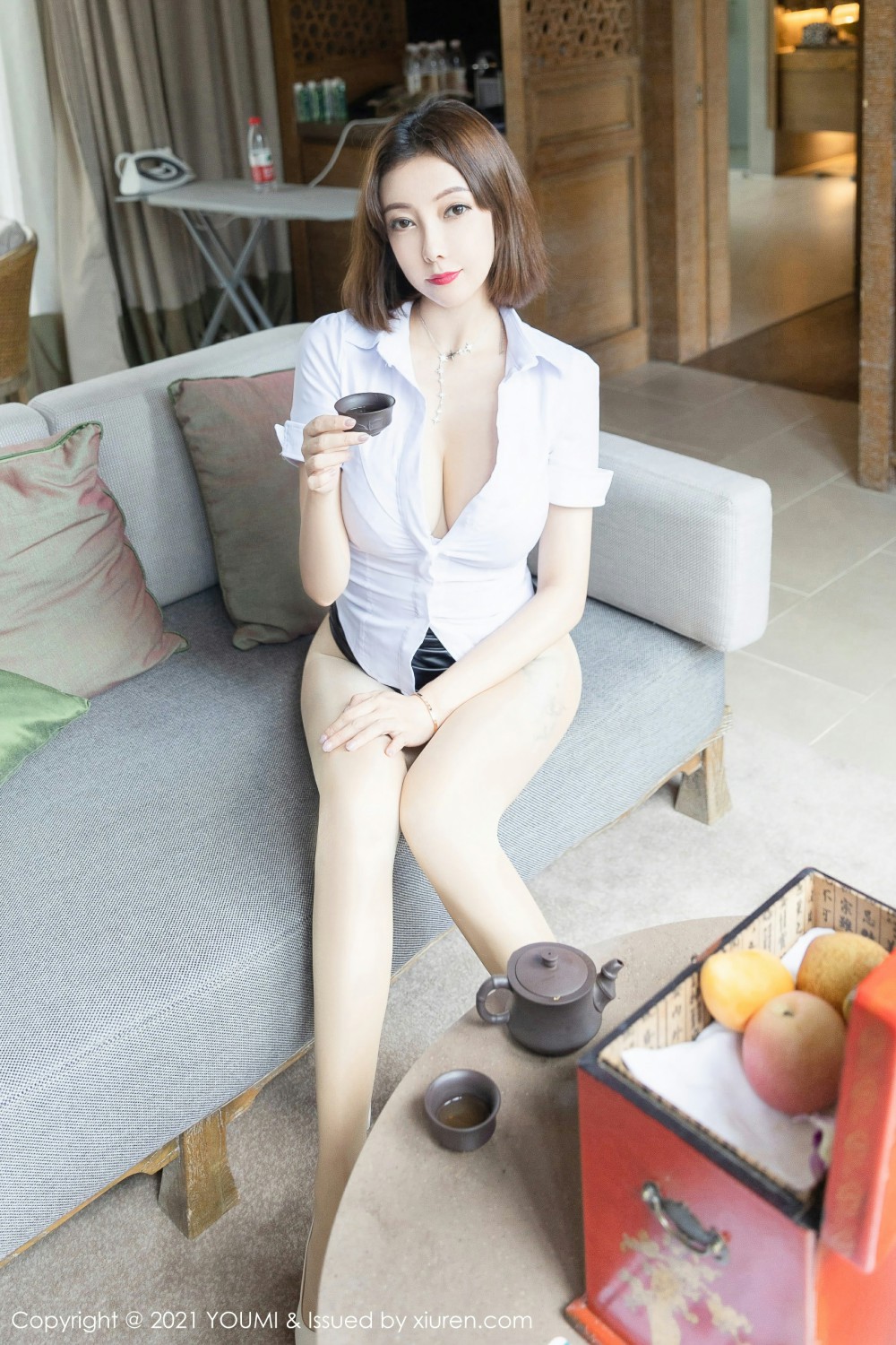 [YOUMI尤蜜荟]VOL704果儿Victoria-[秀人套图]