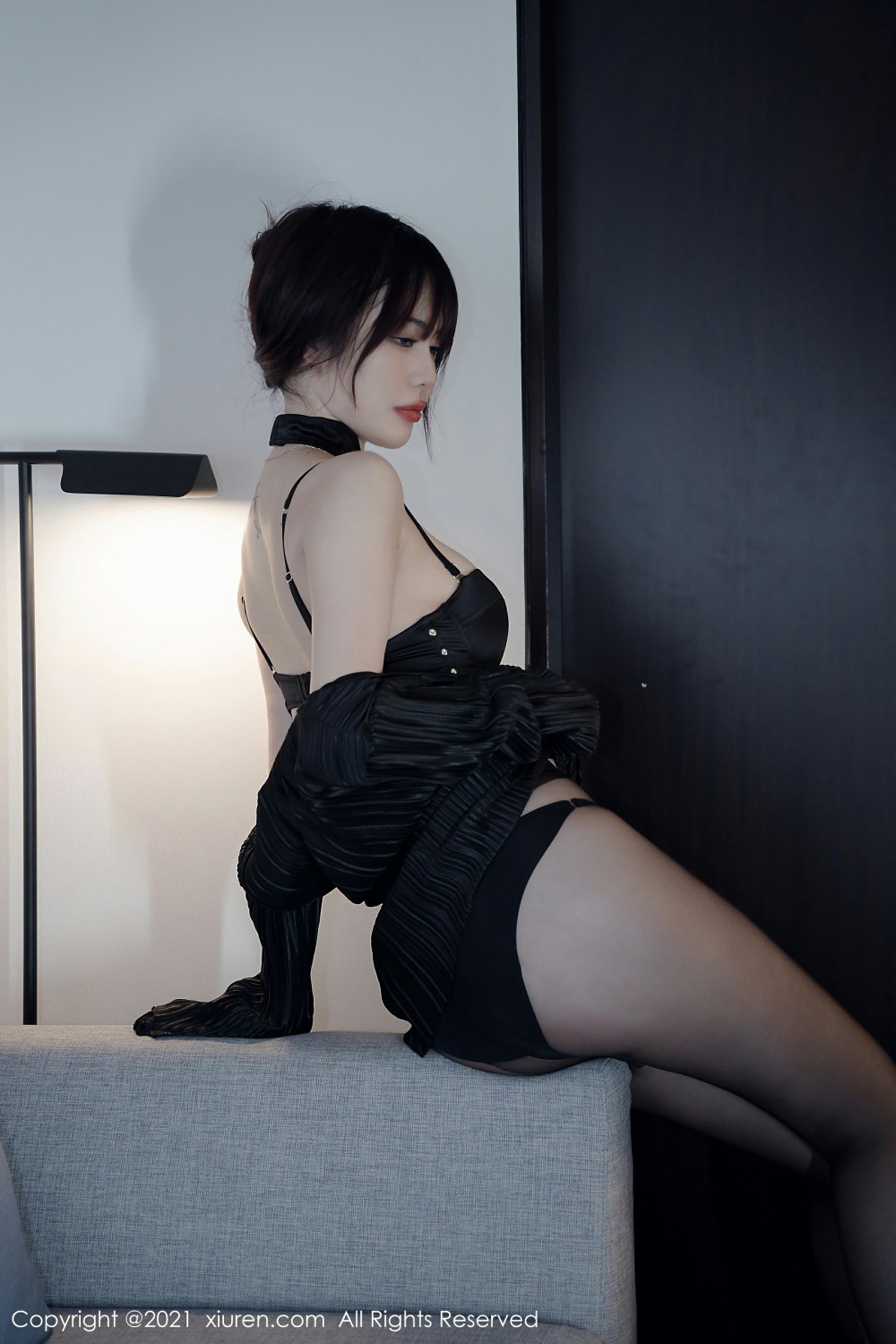 [XiuRen秀人网]No4080Arude薇薇-[秀人套图]