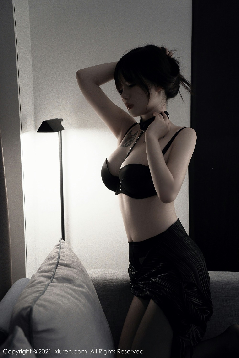 [XiuRen秀人网]No4080Arude薇薇-[秀人套图]