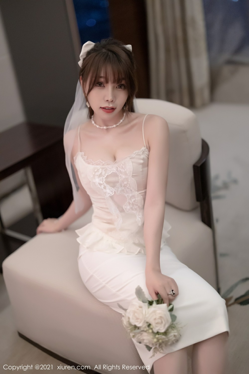 [XiuRen秀人网]No4269芝芝Booty性感新娘-[秀人套图]