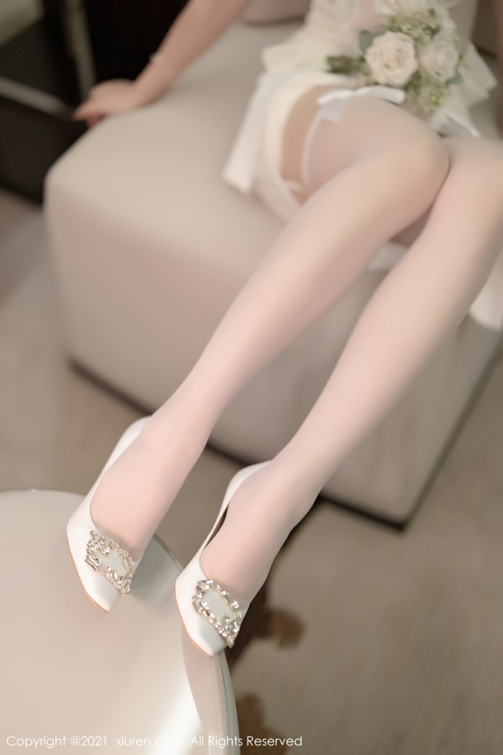 [XiuRen秀人网]No4269芝芝Booty性感新娘-[秀人套图]