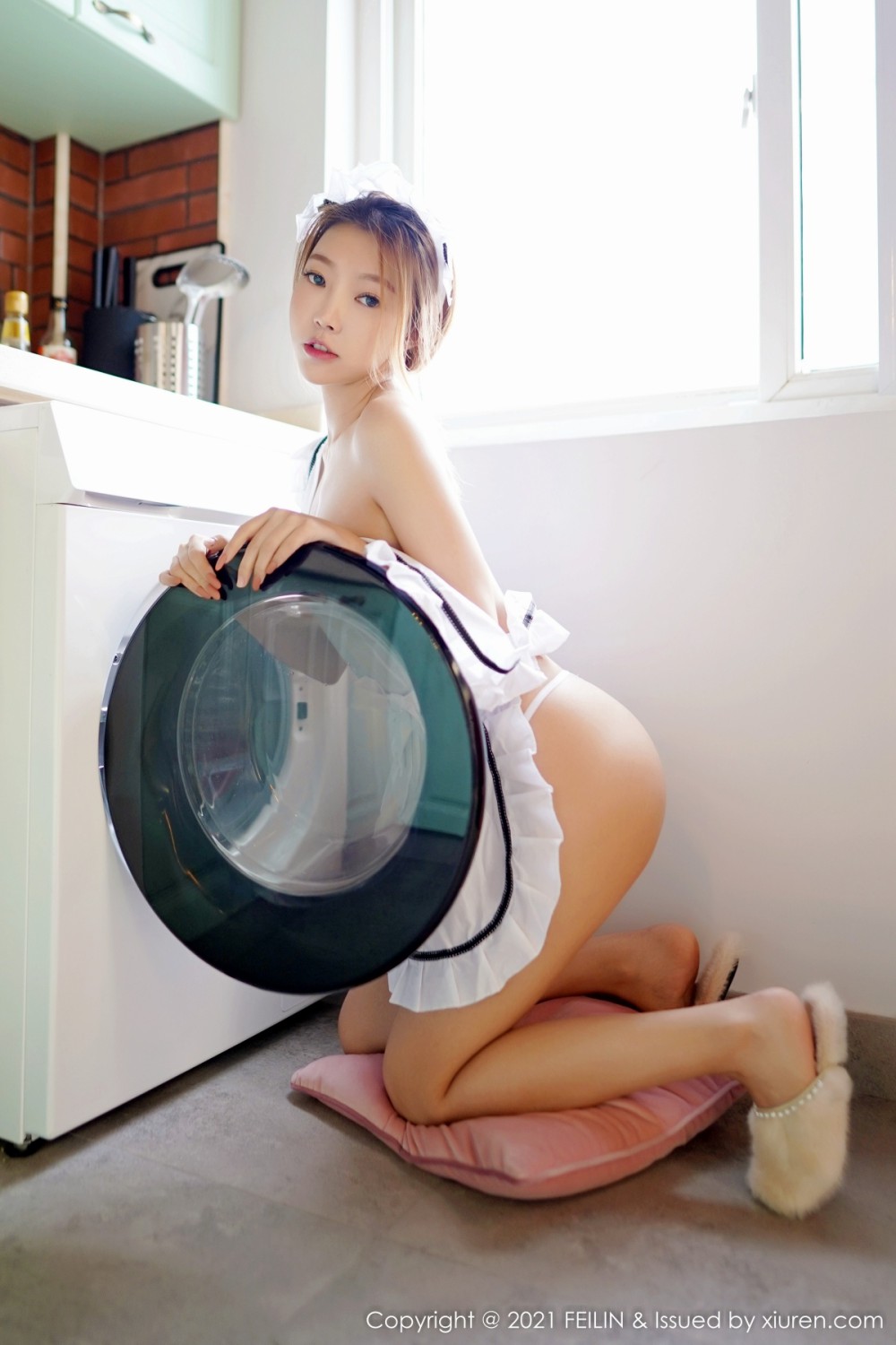 [FEILIN嗲囡囡]VOL423冯木木LRIS家居女友-[秀人套图]