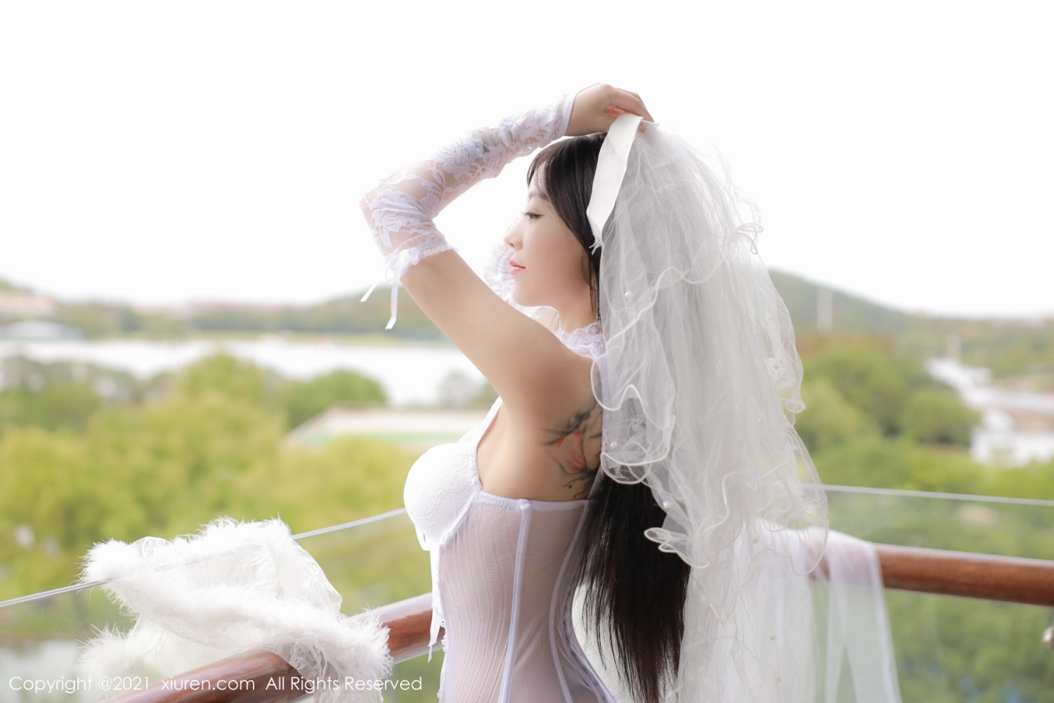 [XiuRen秀人网]No4339佘贝拉bella性感婚纱-[秀人套图]