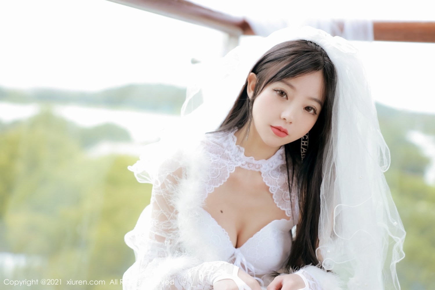 [XiuRen秀人网]No4339佘贝拉bella性感婚纱-[秀人套图]