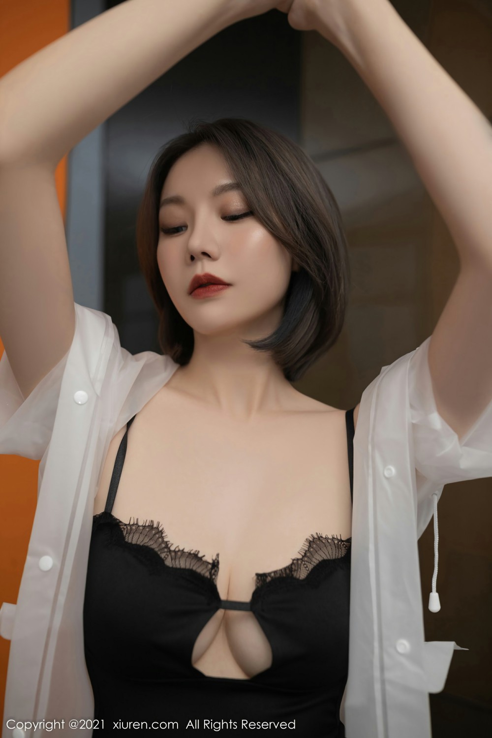 [XiuRen秀人网]No4362安然Maleah红色丝袜-[秀人套图]