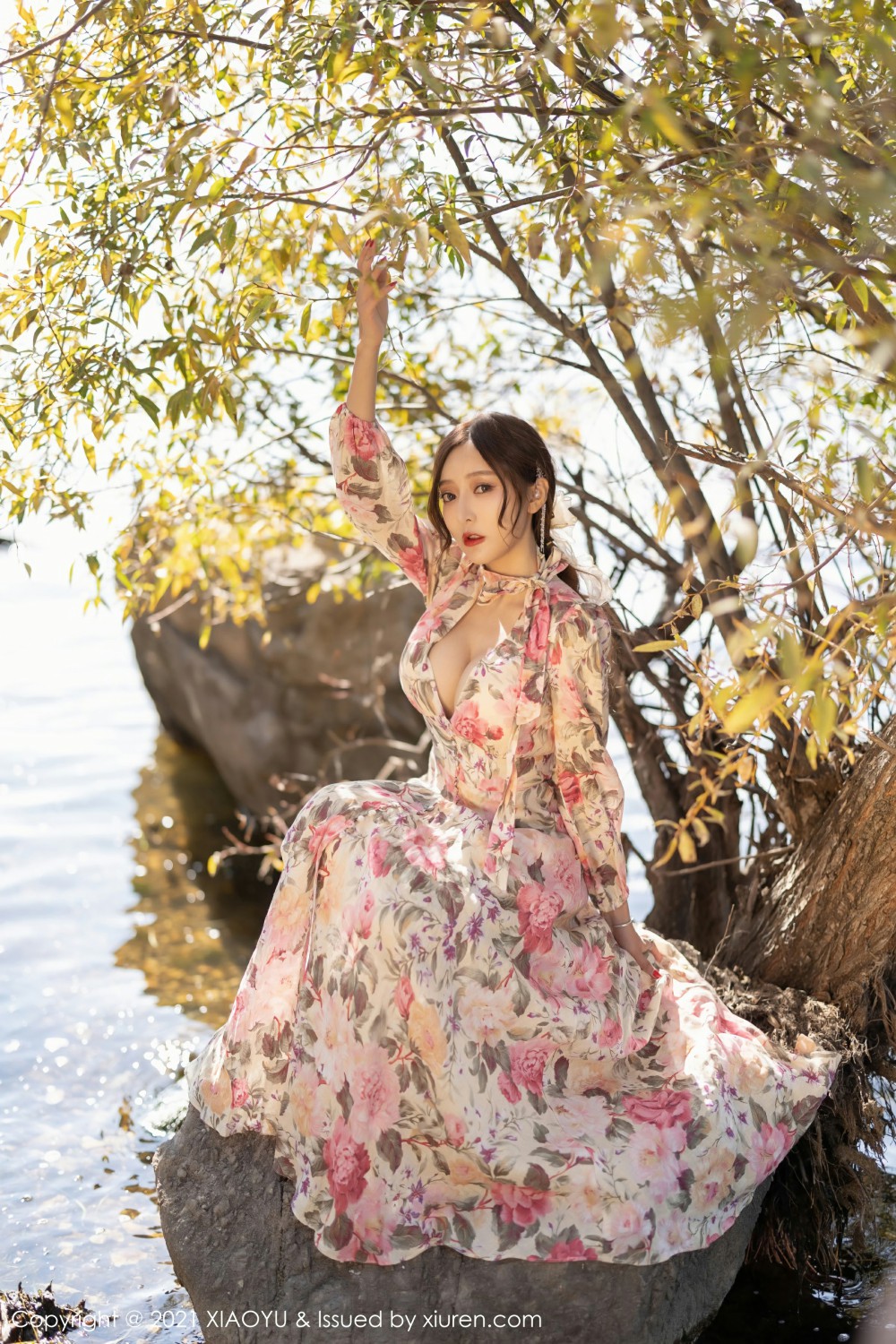 [XIAOYU语画界]VOL682王馨瑶yanni花样长裙-[秀人套图]