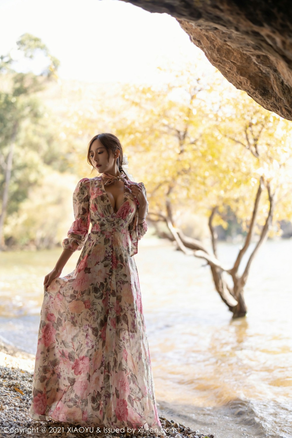 [XIAOYU语画界]VOL682王馨瑶yanni花样长裙-[秀人套图]