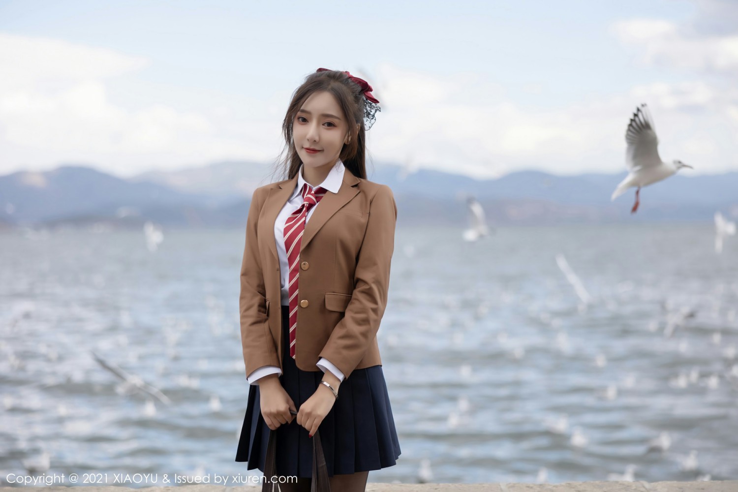 [XIAOYU语画界]VOL685王馨瑶yanni洱海写真-[秀人套图]