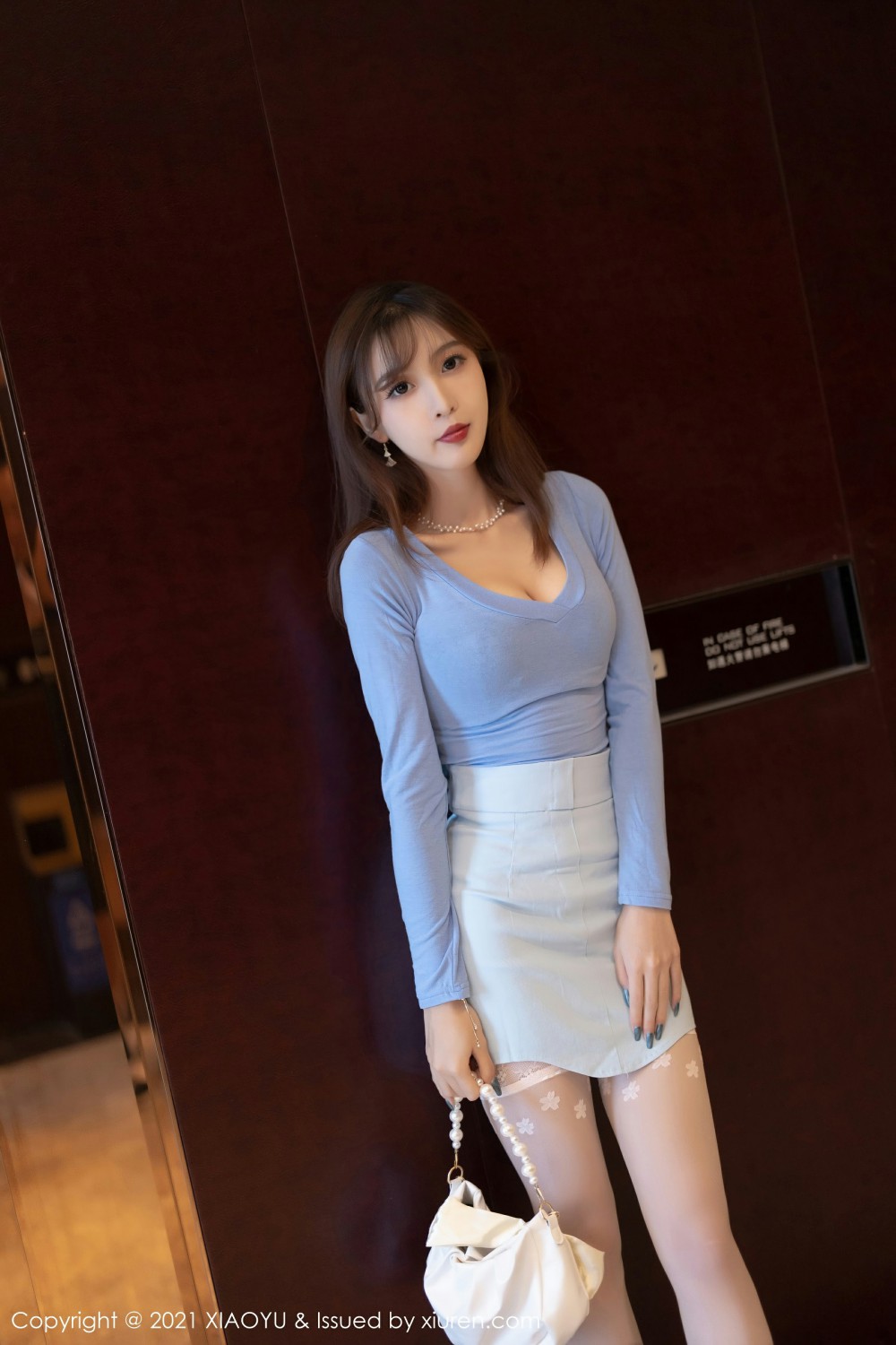 [XIAOYU语画界]VOL686林星阑淡色超短裙-[秀人套图]